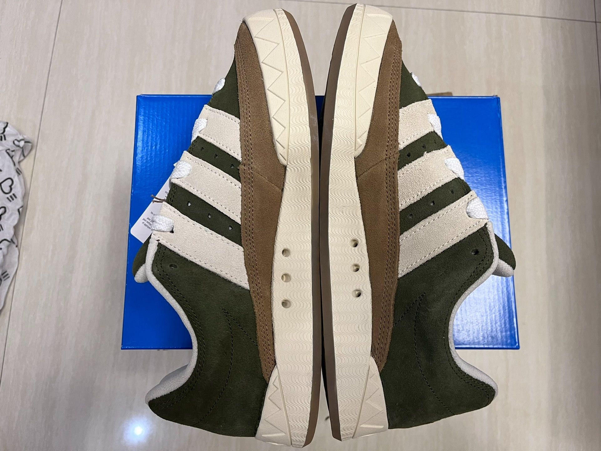 Human Made HUMAN MADE x adidas Adimatic Size US 9.5 / EU 42-43 - 7 Thumbnail