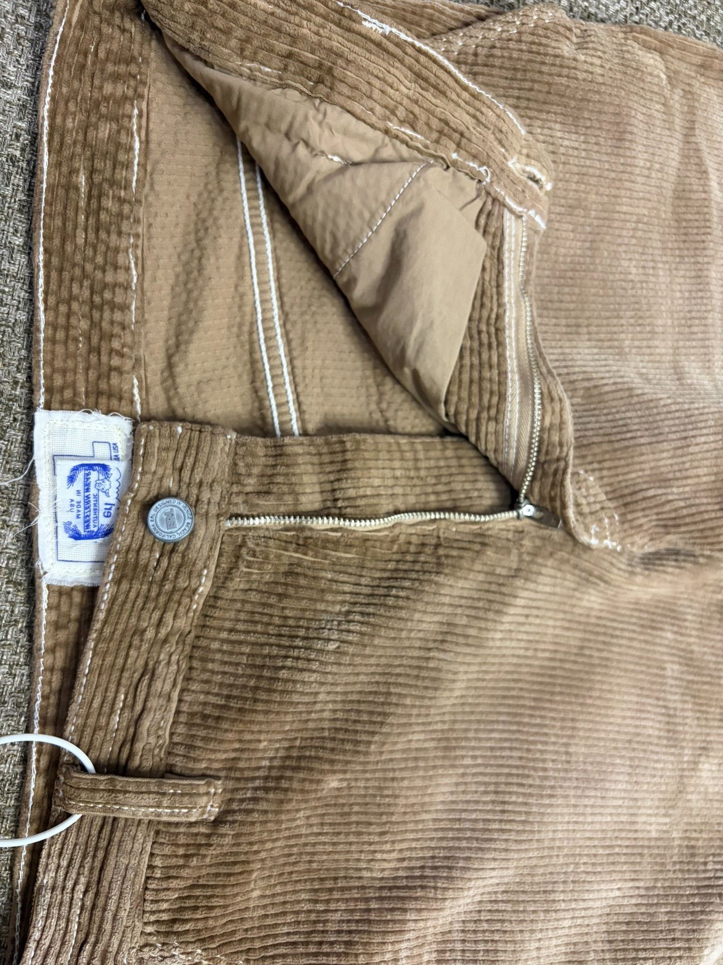 ERL ERL Corduroy Boardwalk Pant Size US 32 / EU 48 - 4 Thumbnail