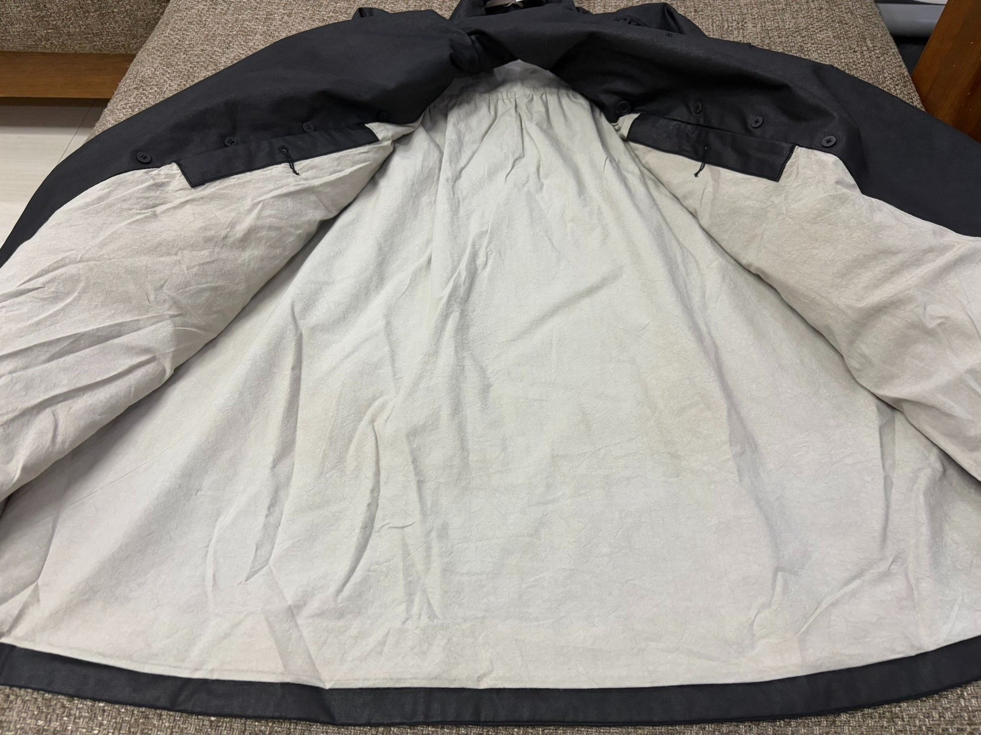 ato Wax Coated Matte Double-Breasted Trench Coat Size US M / EU 48-50 / 2 - 2 Thumbnail