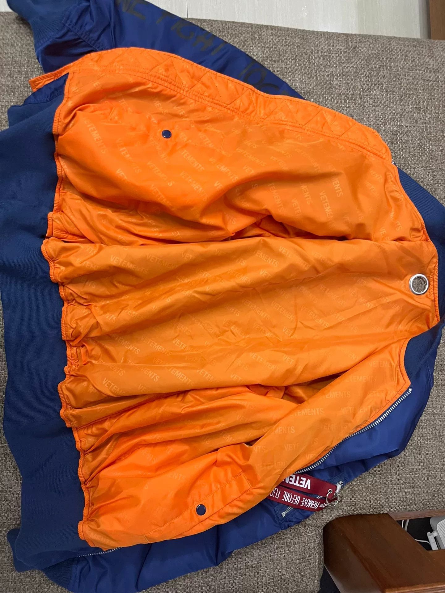 Vetements VETEMENTS 19SS Alpha Collaborative Bomber Size US M / EU 48-50 / 2 - 7 Thumbnail