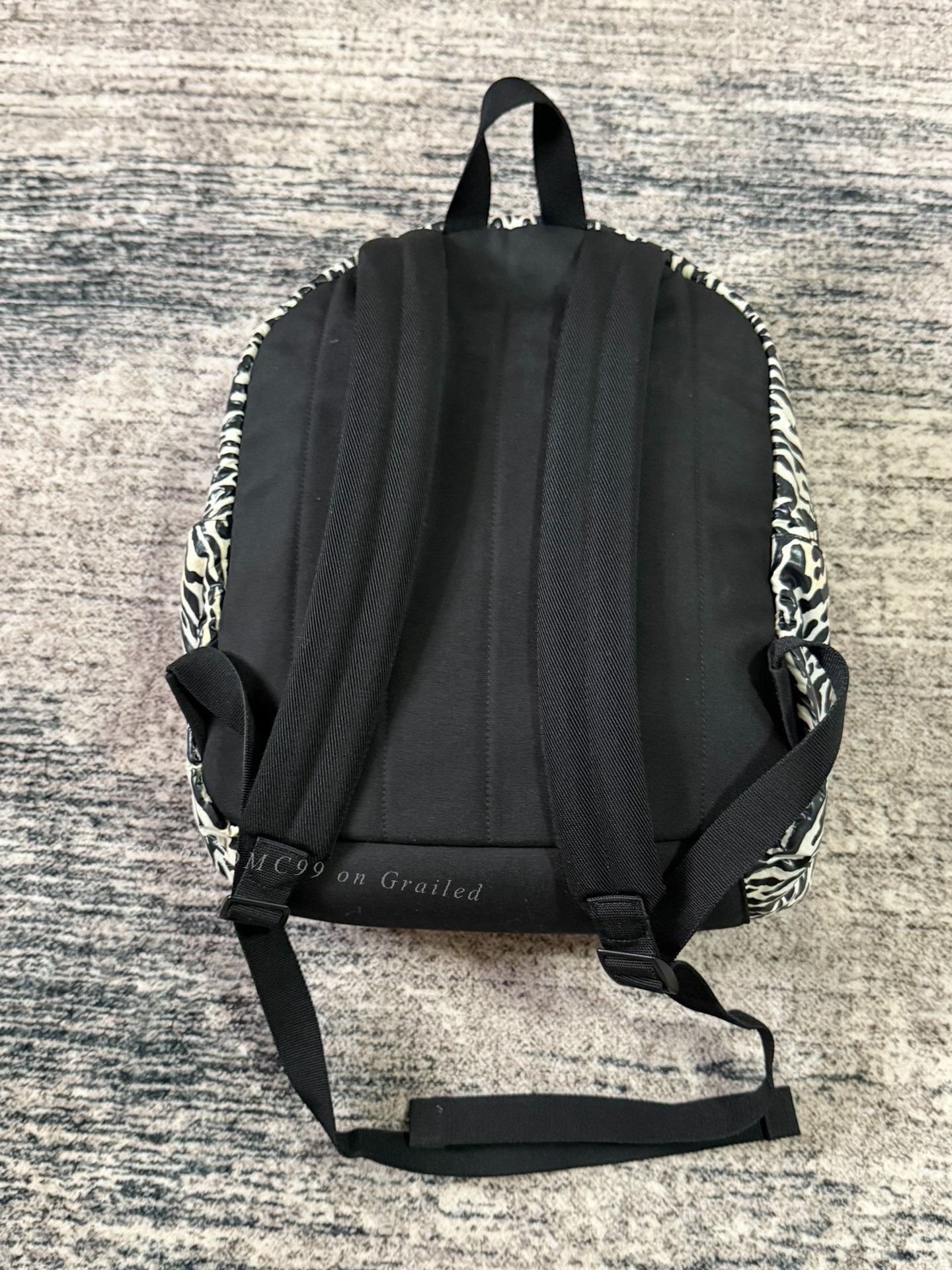 Saint Laurent Paris Saint Laurent YSL Leopard Print Backpack Size ONE SIZE - 3 Thumbnail