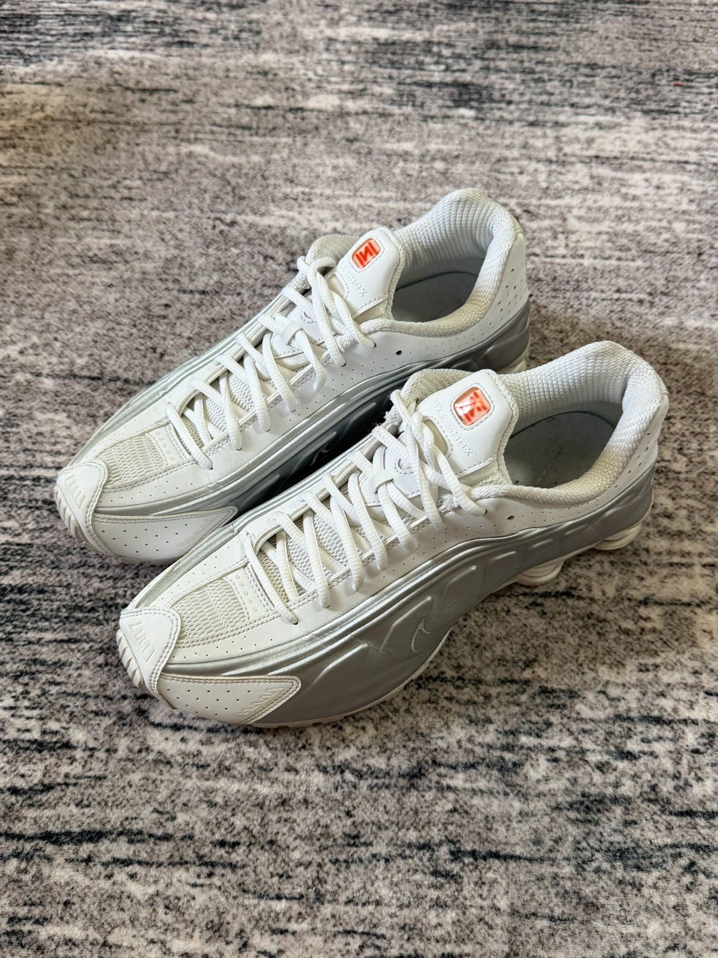 Martine Rose Nike Shox R4 Martine Rose Size US 10 / EU 43 - 2 Thumbnail