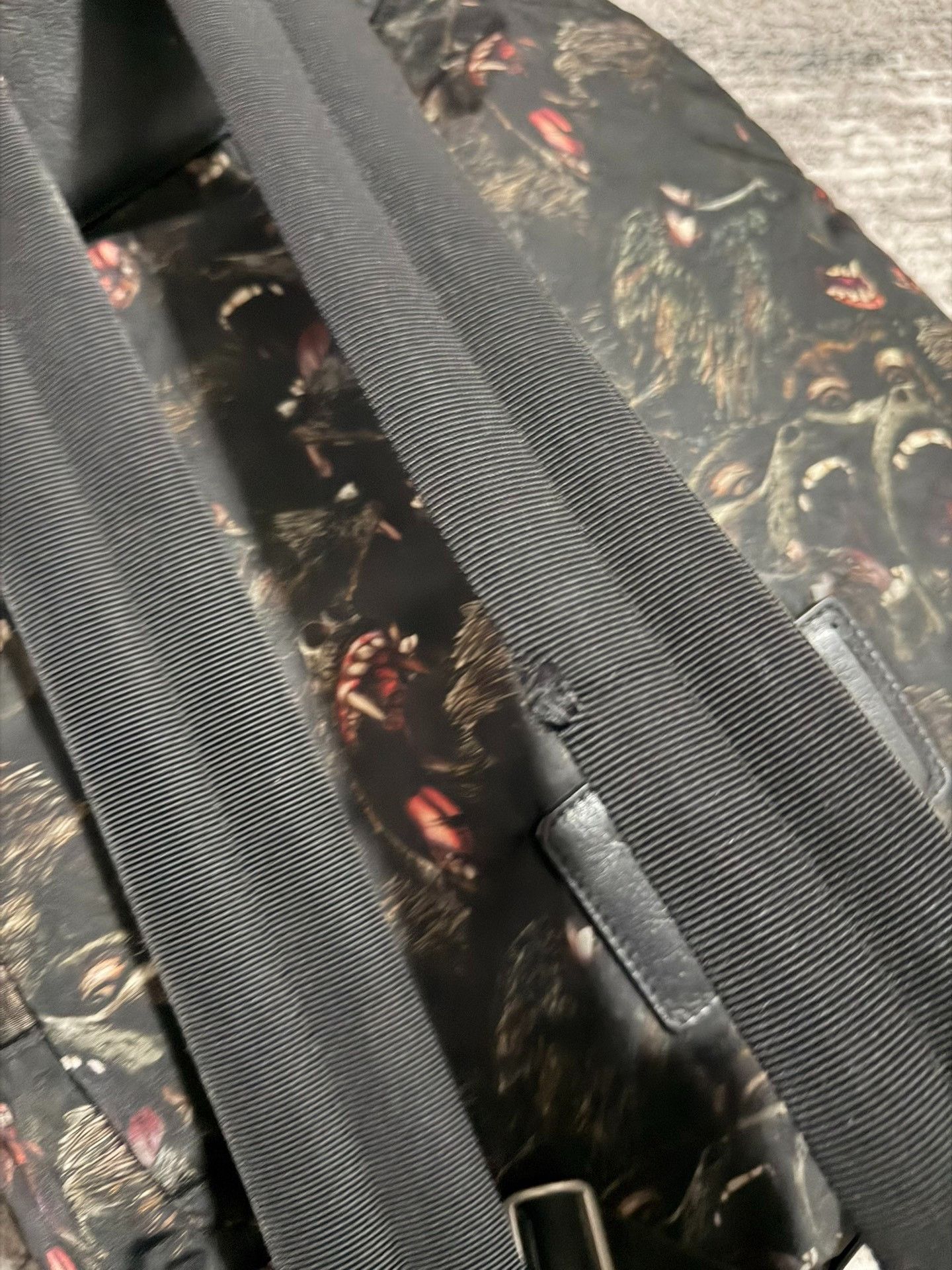 Givenchy Givenchy Roaring Monkey Print Backpack Size ONE SIZE - 4 Thumbnail