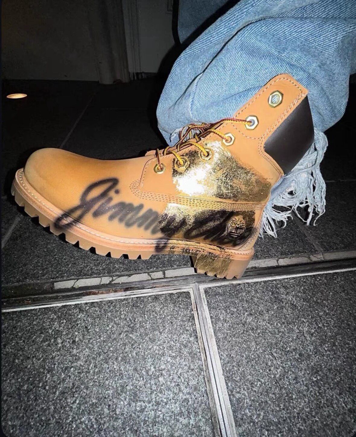 Jimmy Choo Jimmy Choo x Timberland Graffiti Boots Size US 9 / EU 42 - 6 Thumbnail
