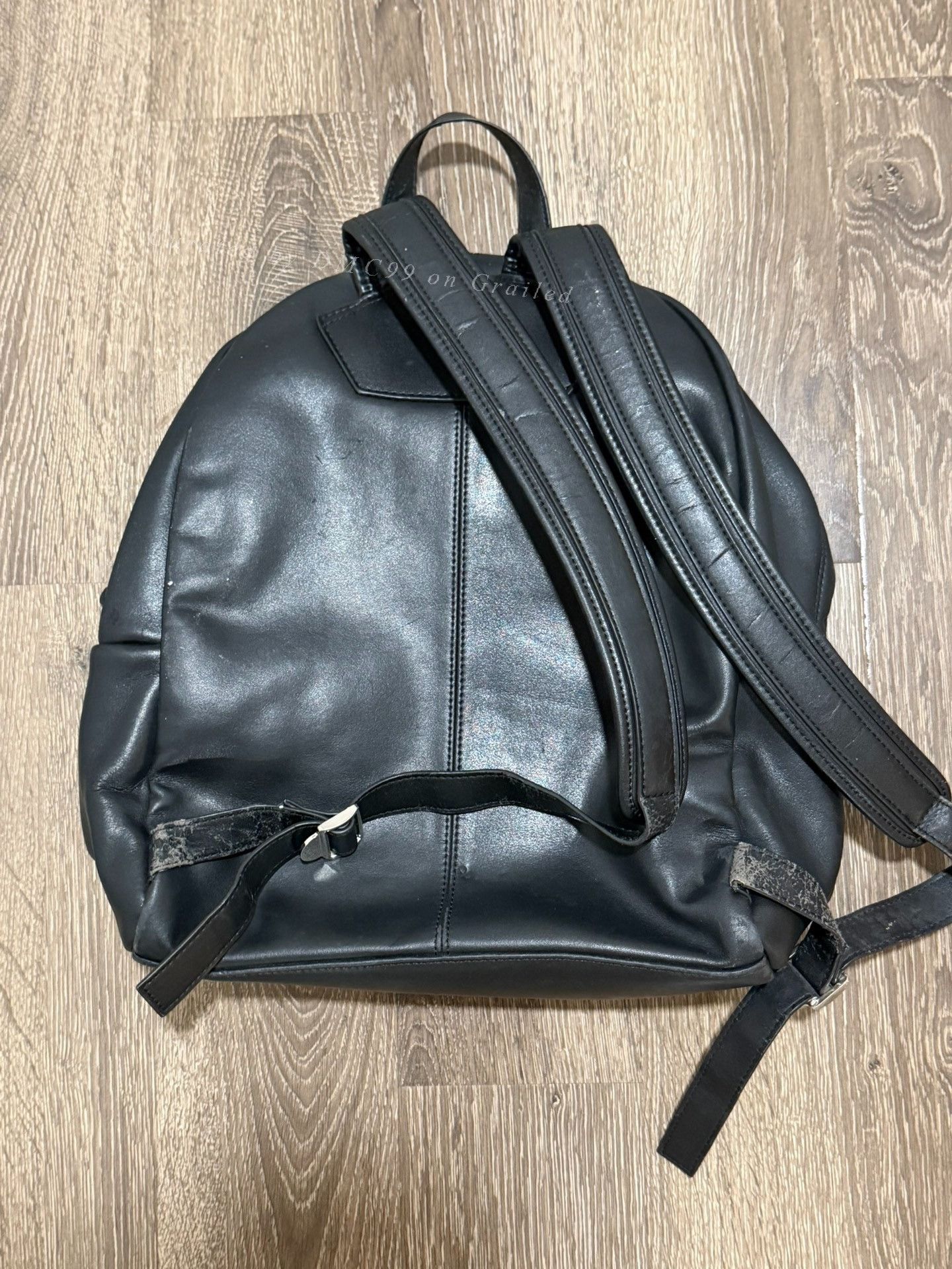 Givenchy Givenchy Black Red Star Leather Backpack Size ONE SIZE - 3 Thumbnail