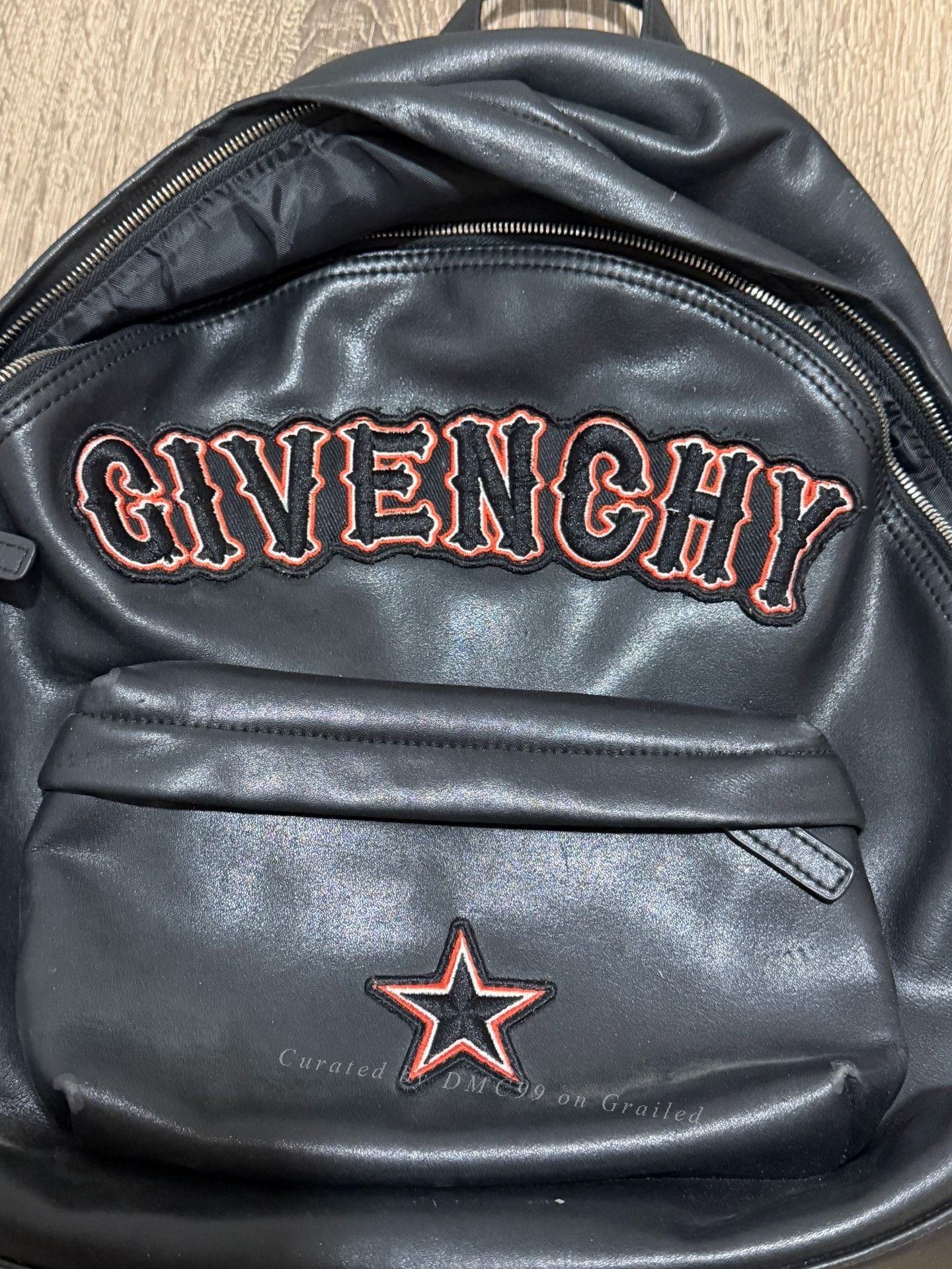 Givenchy Givenchy Black Red Star Leather Backpack Size ONE SIZE - 2 Thumbnail