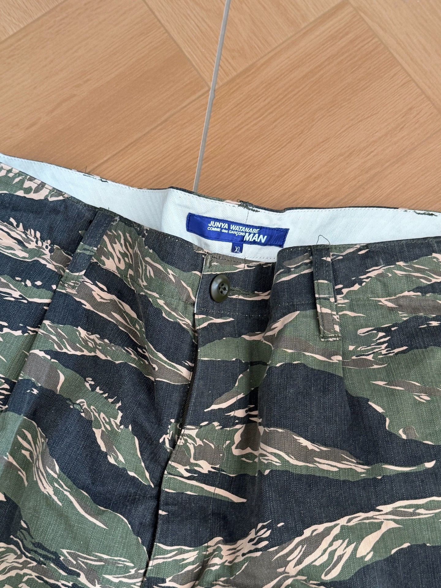 Junya Watanabe Junya Watanabe Tiger Stripe Cargo Shorts Size US 36 / EU 52 - 4 Thumbnail