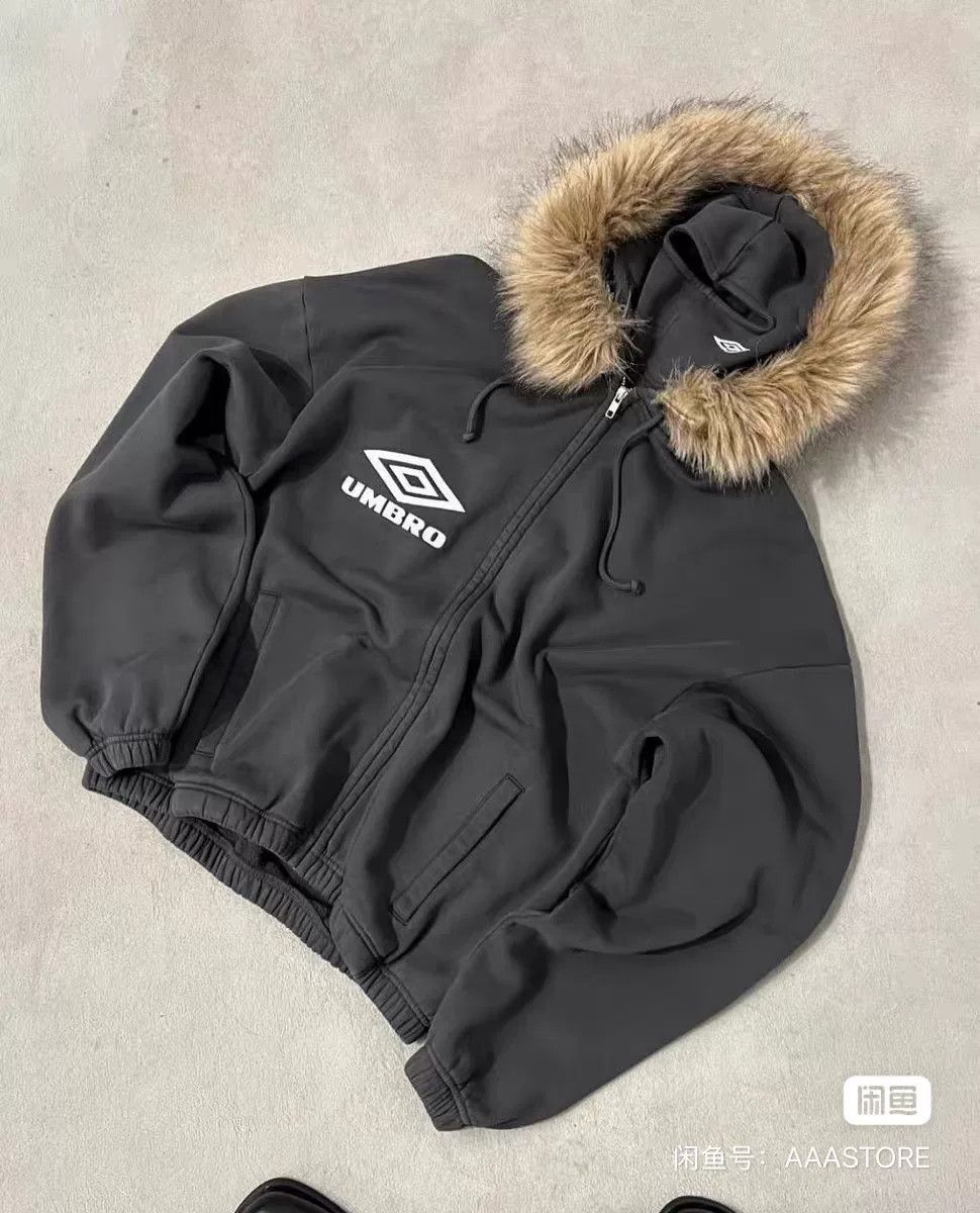 Slam Jam Umbro x Slam Jam Men's Fur Masked Hoodie Size US L / EU 52-54 / 3 - 6 Thumbnail