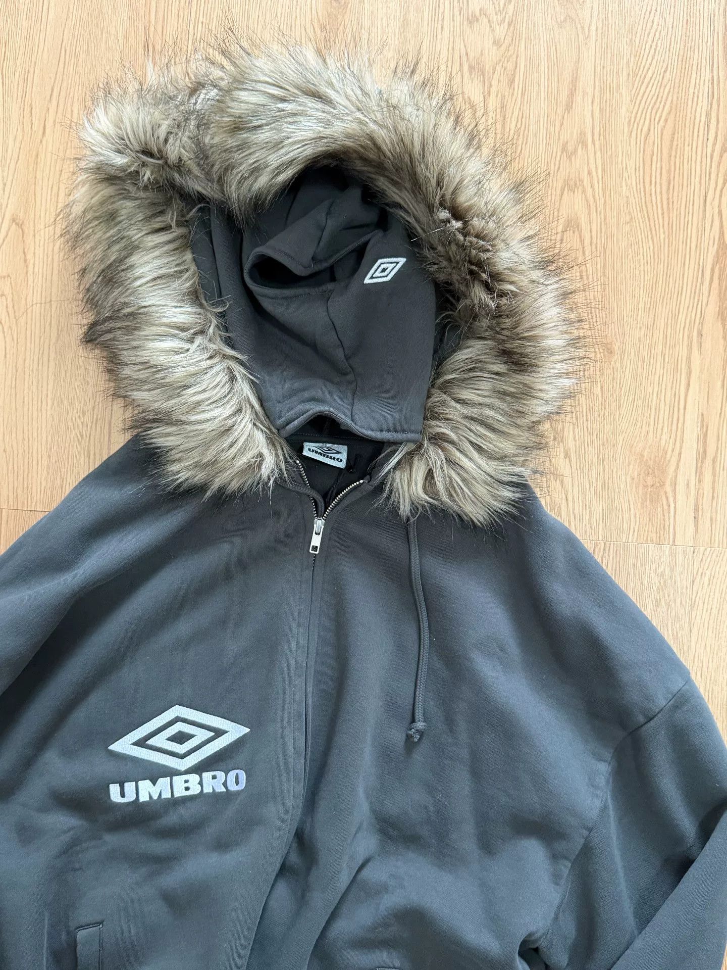 Slam Jam Umbro x Slam Jam Men's Fur Masked Hoodie Size US L / EU 52-54 / 3 - 5 Thumbnail