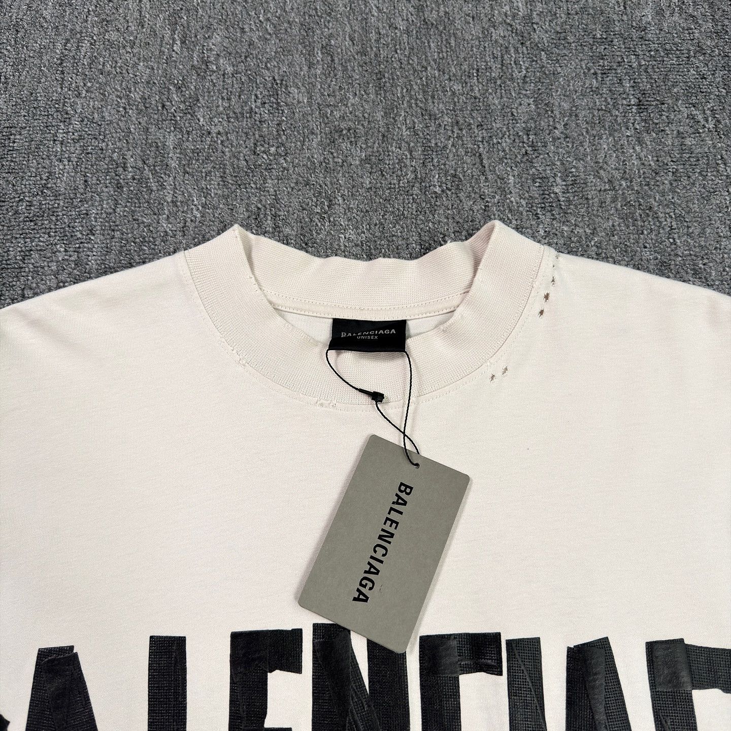 Balenciaga Balenciaga Logo Print T-Shirt Size S Size US S / EU 44-46 / 1 - 3 Thumbnail
