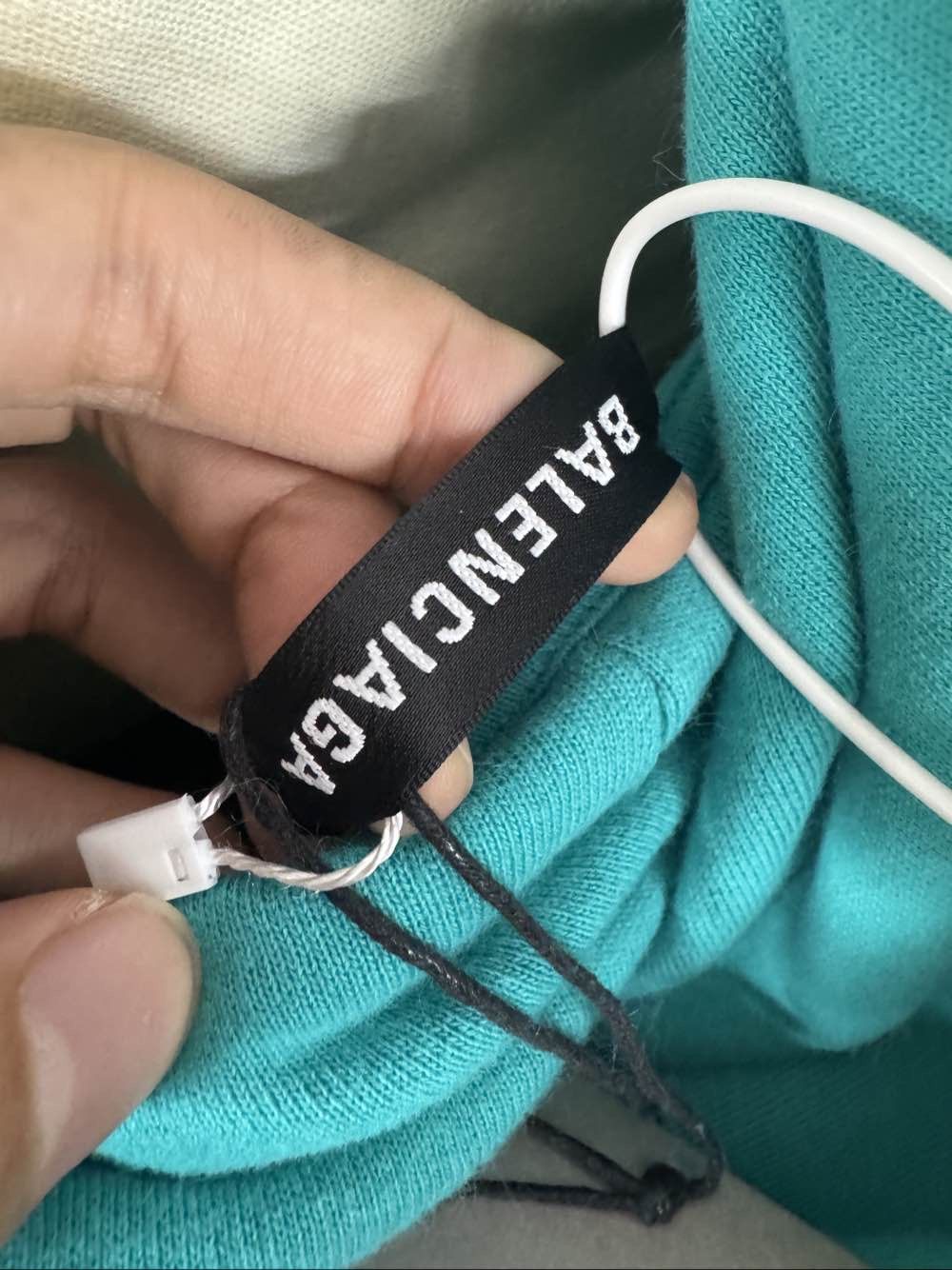 Balenciaga Balenciaga Teal Hoodie Size S Size US S / EU 44-46 / 1 - 3 Thumbnail