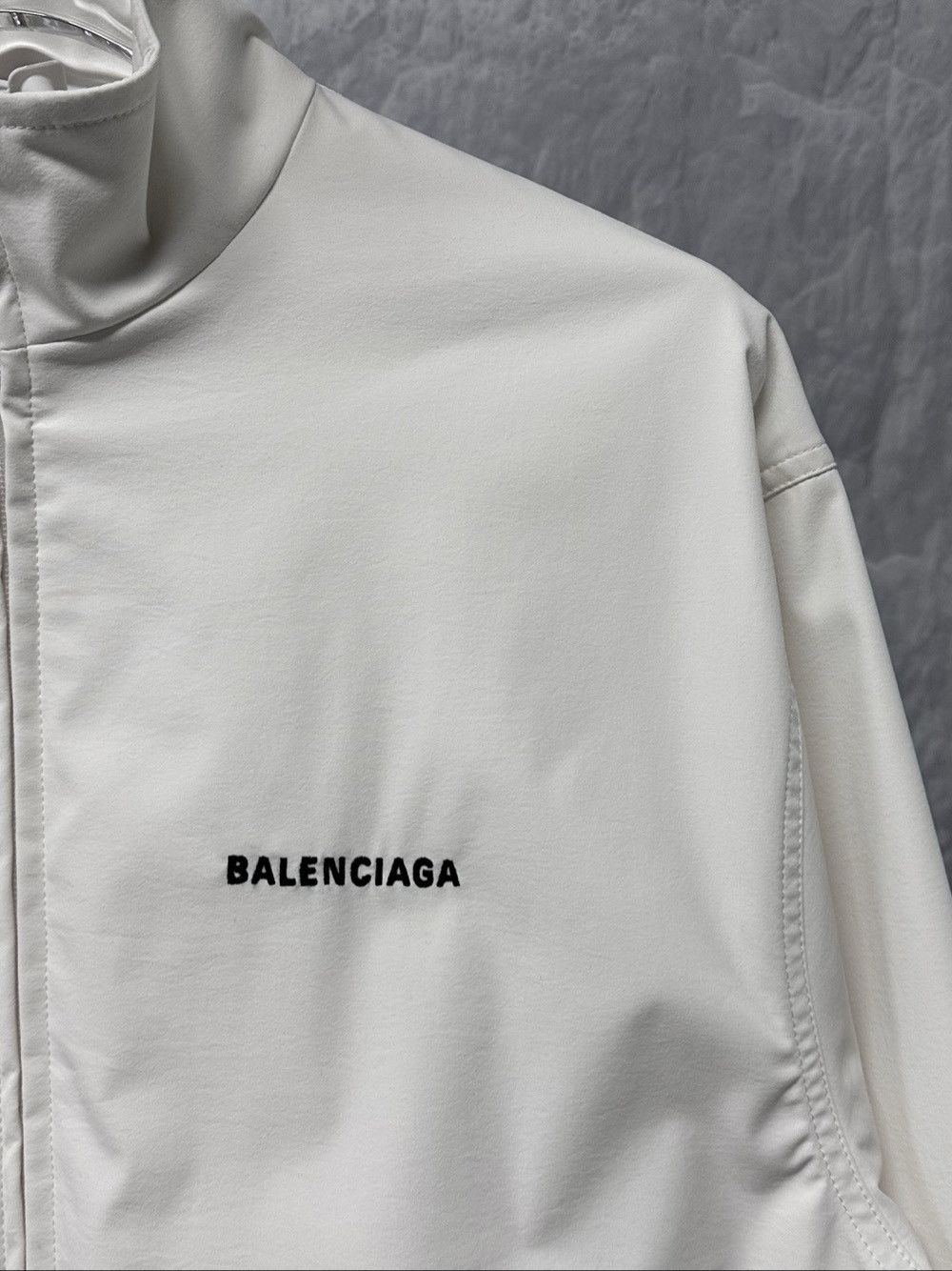 Balenciaga Balenciaga Logo Light Jacket Size L Size US M / EU 48-50 / 2 - 6 Thumbnail