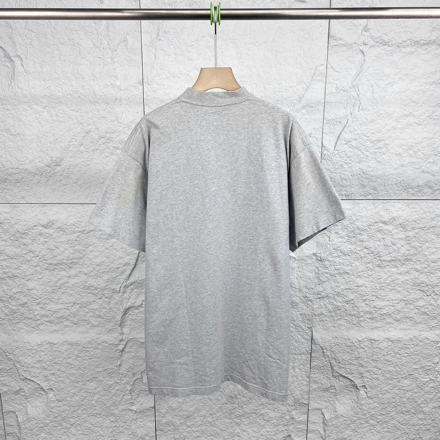 Balenciaga Balenciaga Be Kind Logo T-Shirt Size L Size US L / EU 52-54 / 3 - 2 Thumbnail