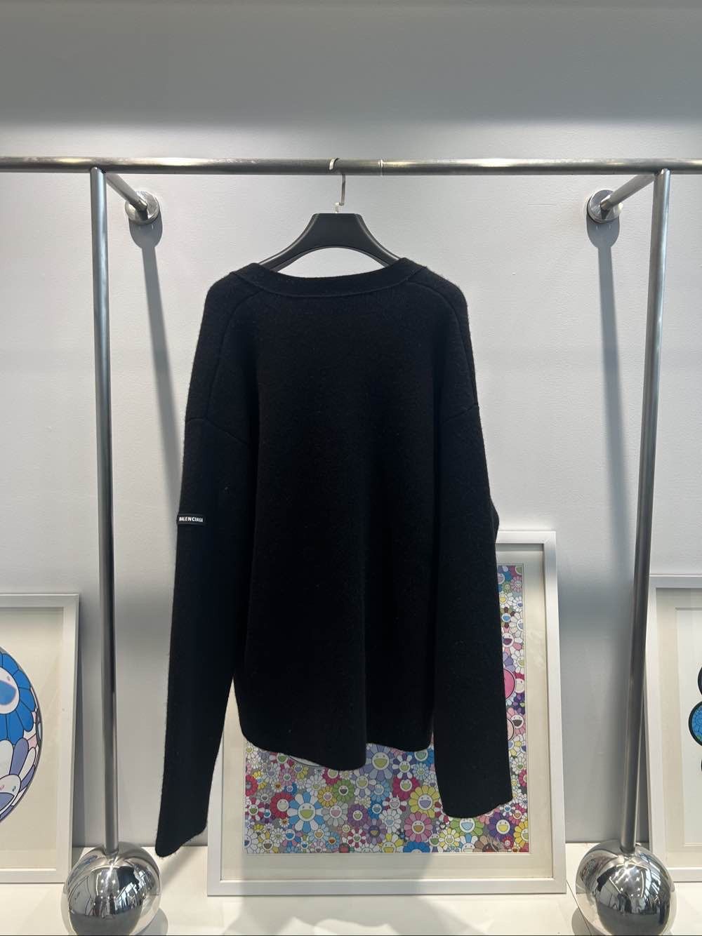 Balenciaga Balenciaga V-Neck Knit Cardigan Size S Size US S / EU 44-46 / 1 - 2 Thumbnail