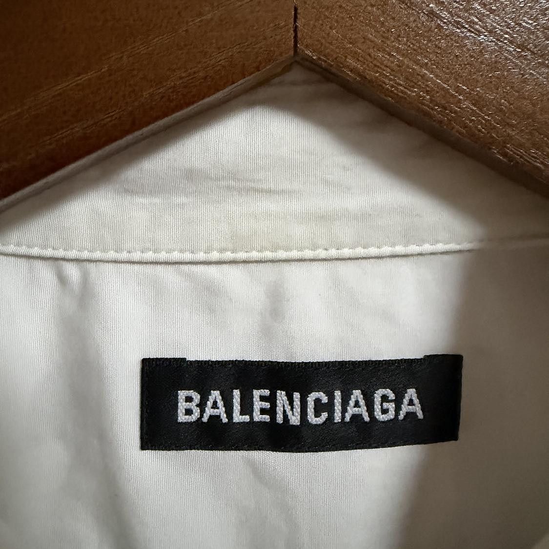 Balenciaga Balenciaga Back Logo Button Up Shirt Size S Size US S / EU 44-46 / 1 - 3 Thumbnail