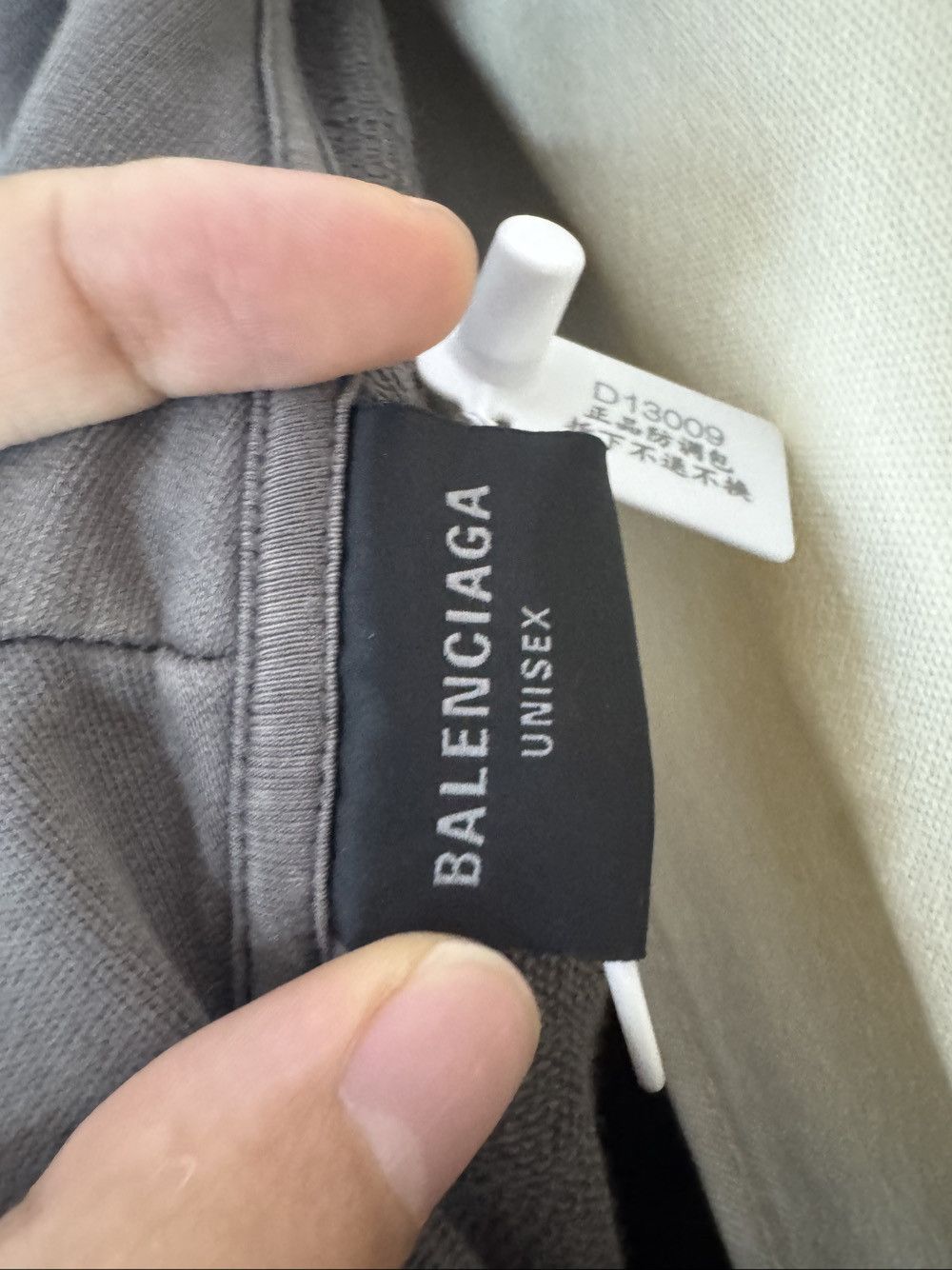 Balenciaga Balenciaga Tie Dye Logo Patch Hoodie Size M Size US M / EU 48-50 / 2 - 3 Thumbnail