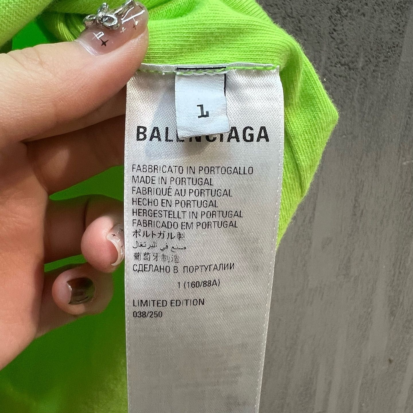 Balenciaga Balenciaga Acid Arab Long Sleeve T-Shirt Size L Size US L / EU 52-54 / 3 - 4 Thumbnail