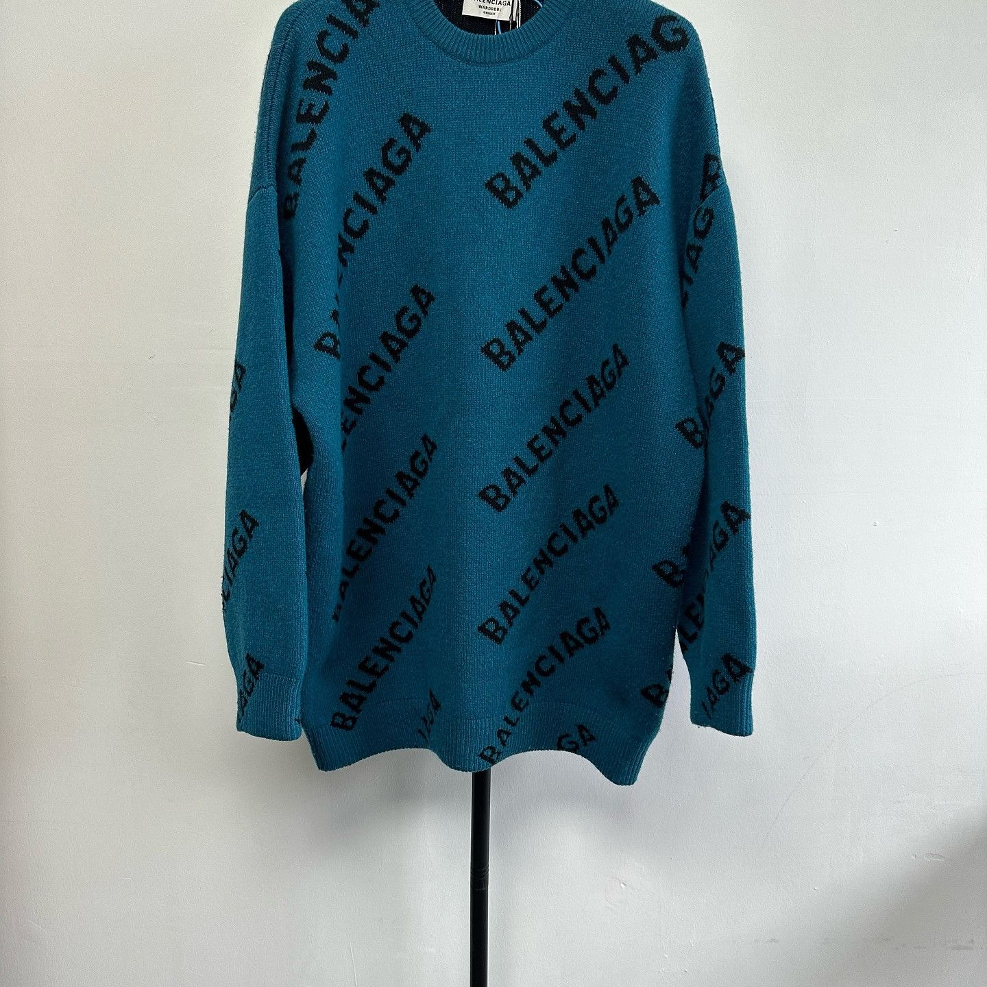 Balenciaga Balenciaga All Over Logo Knit Sweater Size S Size US S / EU 44-46 / 1 - 5 Thumbnail