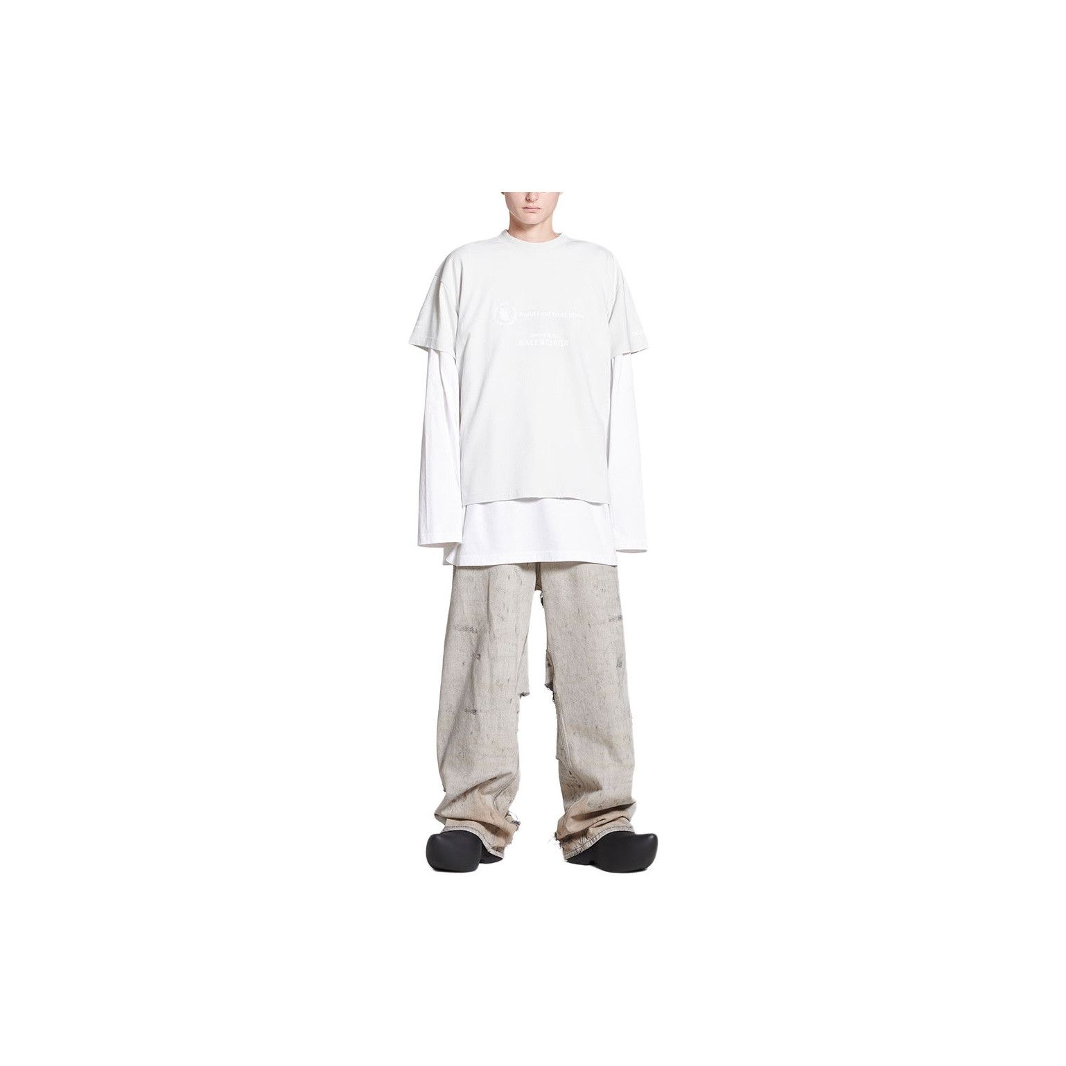 Balenciaga Balenciaga WFP Graphic Logo T-Shirt Size L Size US L / EU 52-54 / 3 - 10 Thumbnail