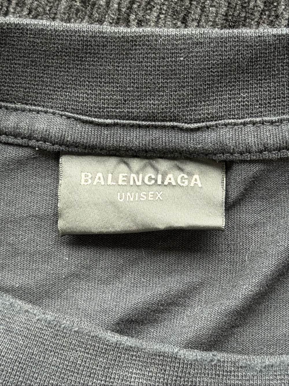 Balenciaga Balenciaga Kim Kardashian Graphic T-Shirt XL Size US XL / EU 56 / 4 - 3 Thumbnail