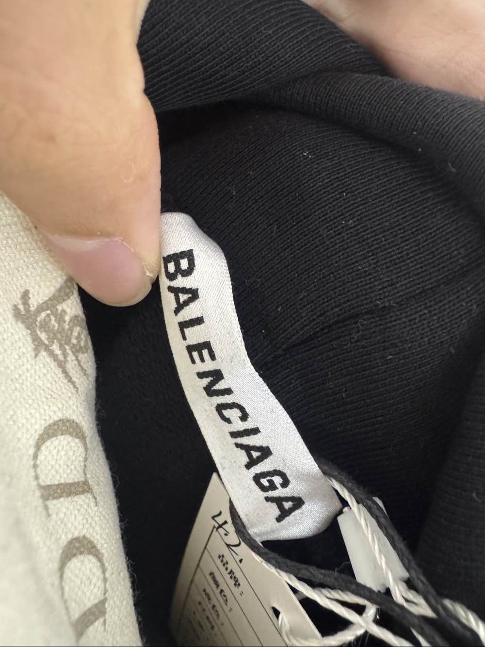 Balenciaga Balenciaga Portrait Print Hoodie Size M Size M / US 6-8 / IT 42-44 - 3 Thumbnail