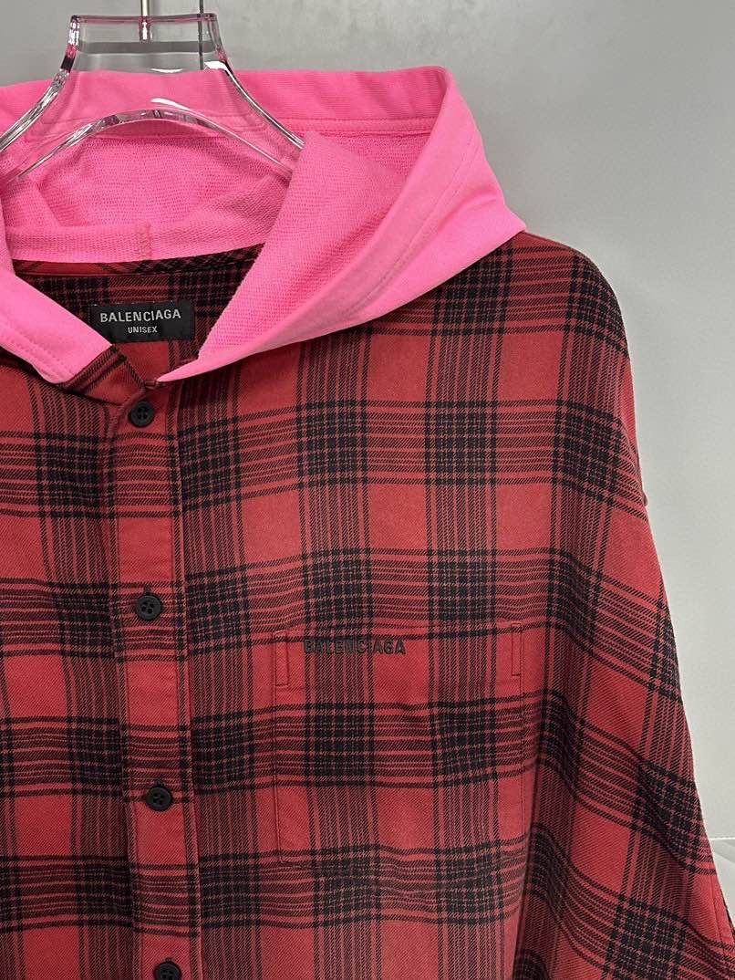 Balenciaga Balenciaga Plaid Hooded Flannel Shirt Size S Size US S / EU 44-46 / 1 - 7 Thumbnail