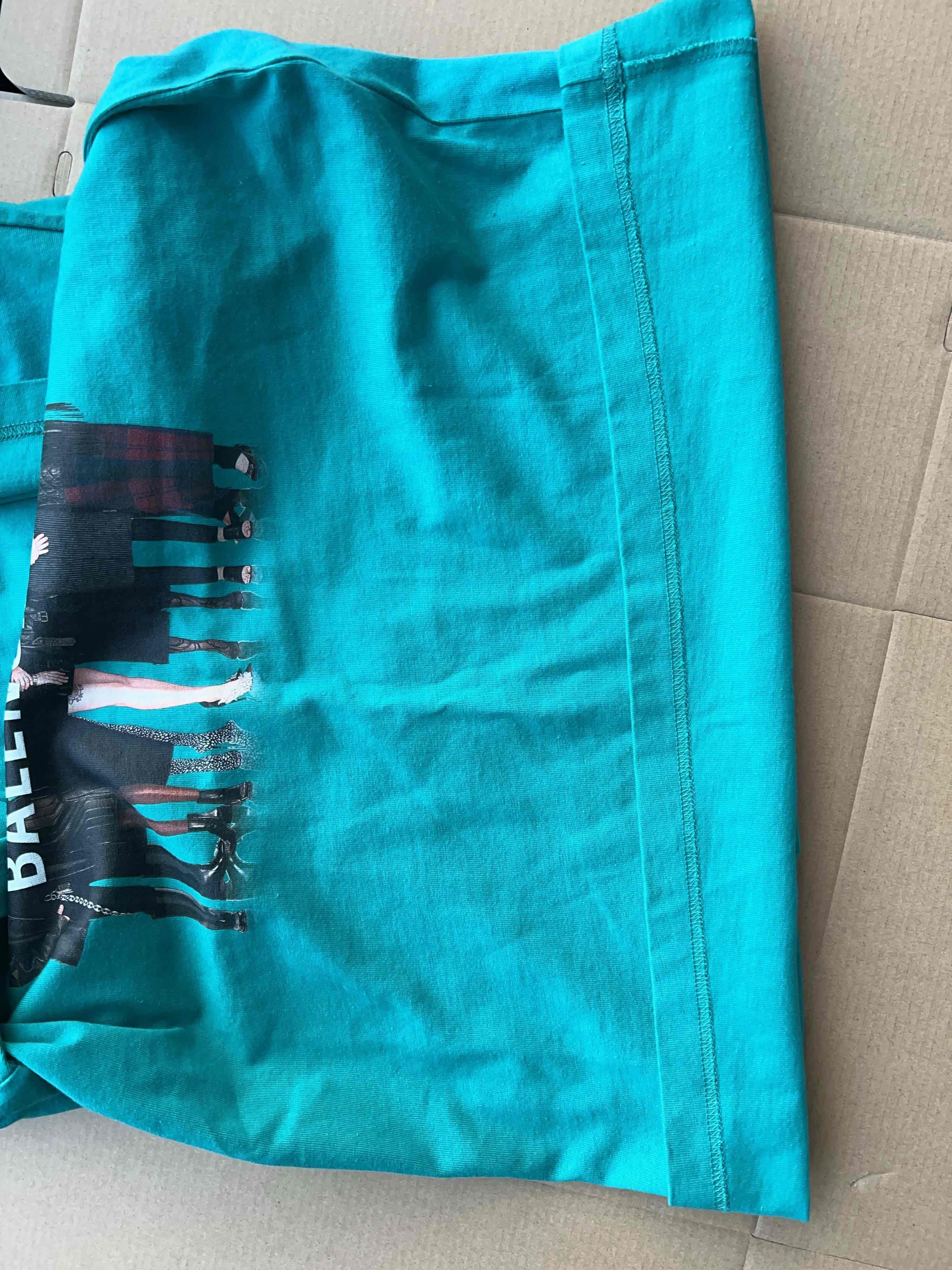 Balenciaga Balenciaga Graphic Print T-Shirt Size XS Size XS / US 0-2 / IT 36-38 - 7 Thumbnail