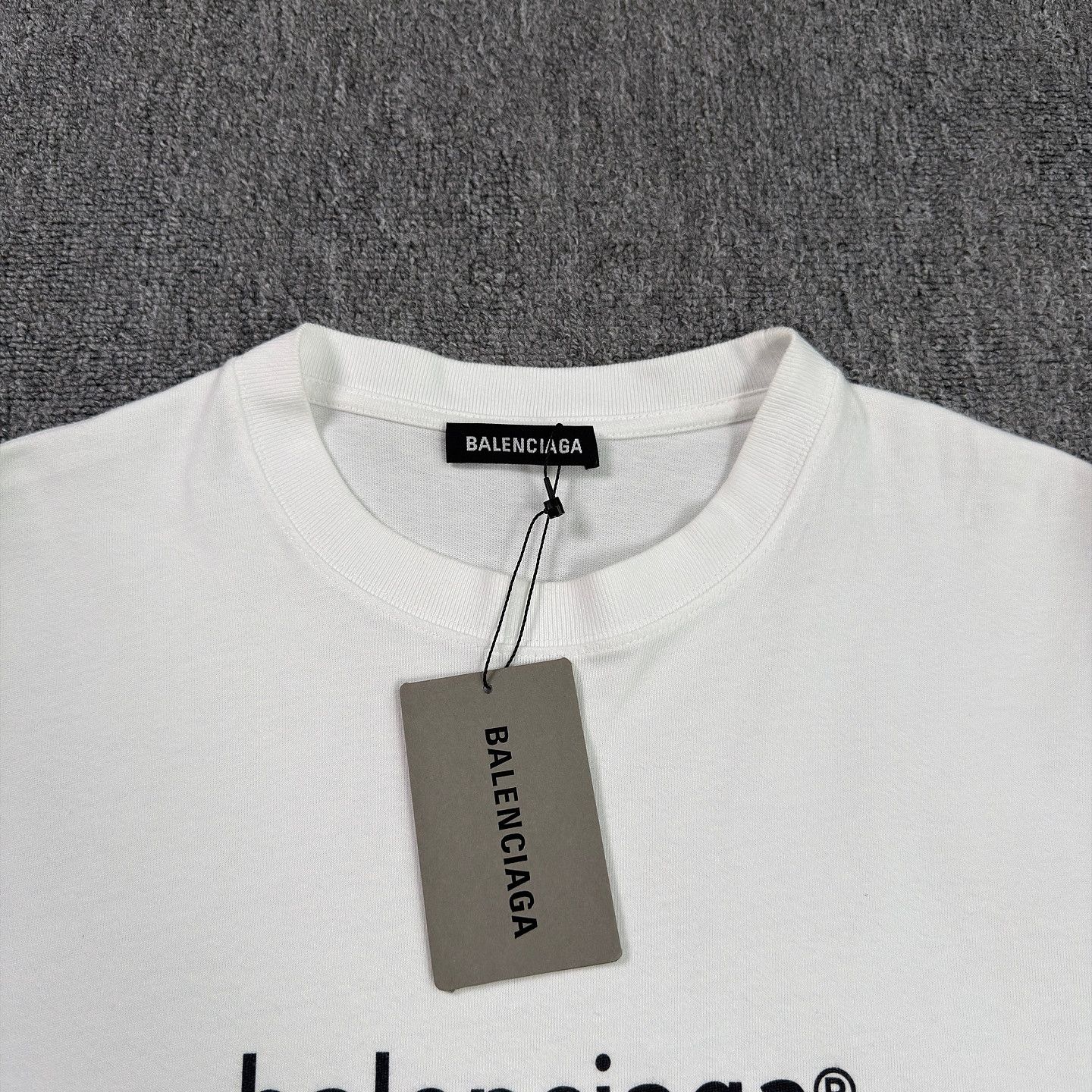 Balenciaga Balenciaga Logo Print T-Shirt White Size XXS Size US XXS / EU 40 - 3 Thumbnail