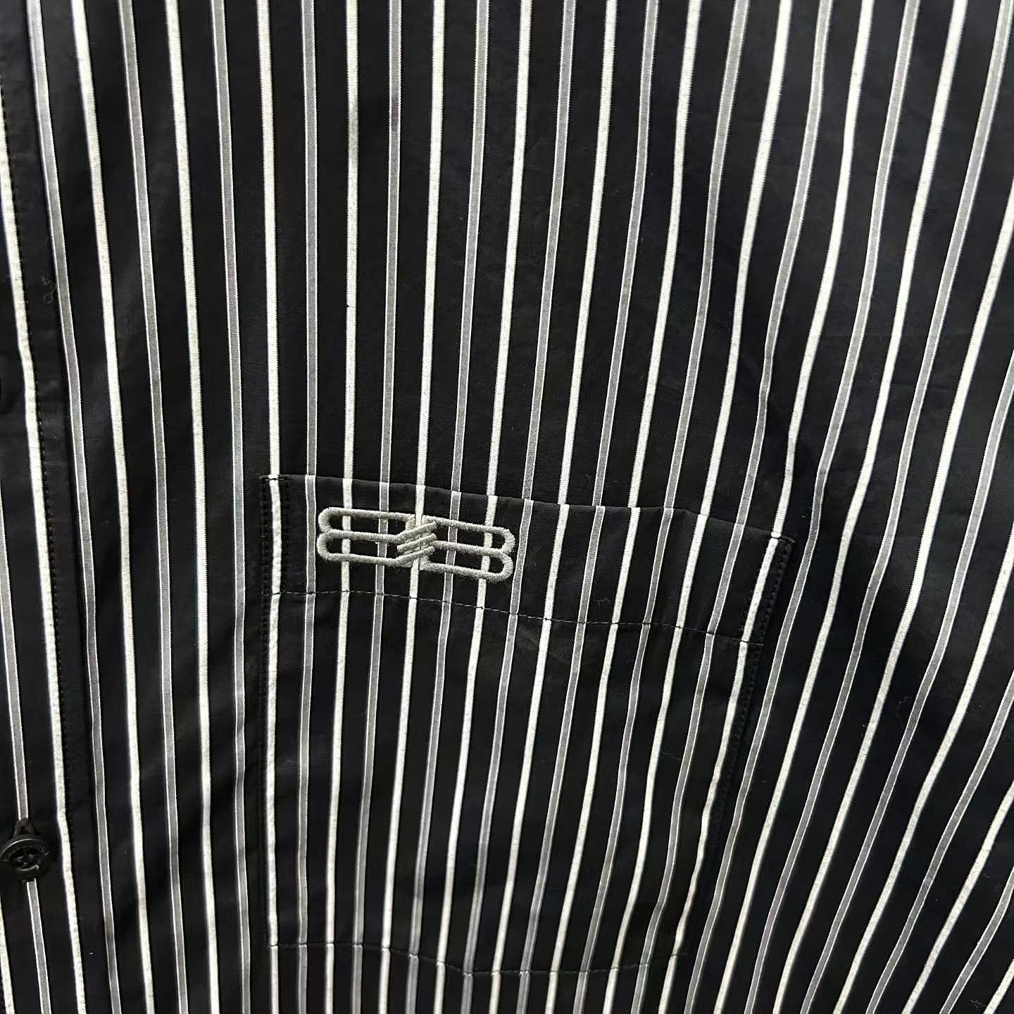 Balenciaga Balenciaga Striped Button Up Shirt Size 38 Size US S / EU 44-46 / 1 - 5 Thumbnail