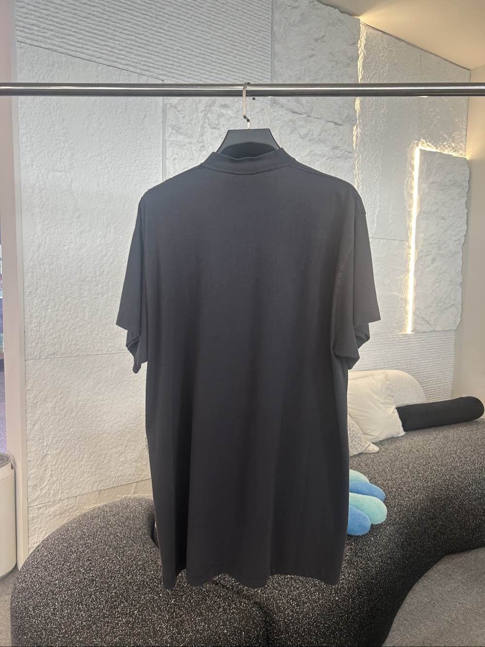 Balenciaga Balenciaga Be Kind Logo T-Shirt Size S Size US S / EU 44-46 / 1 - 2 Thumbnail
