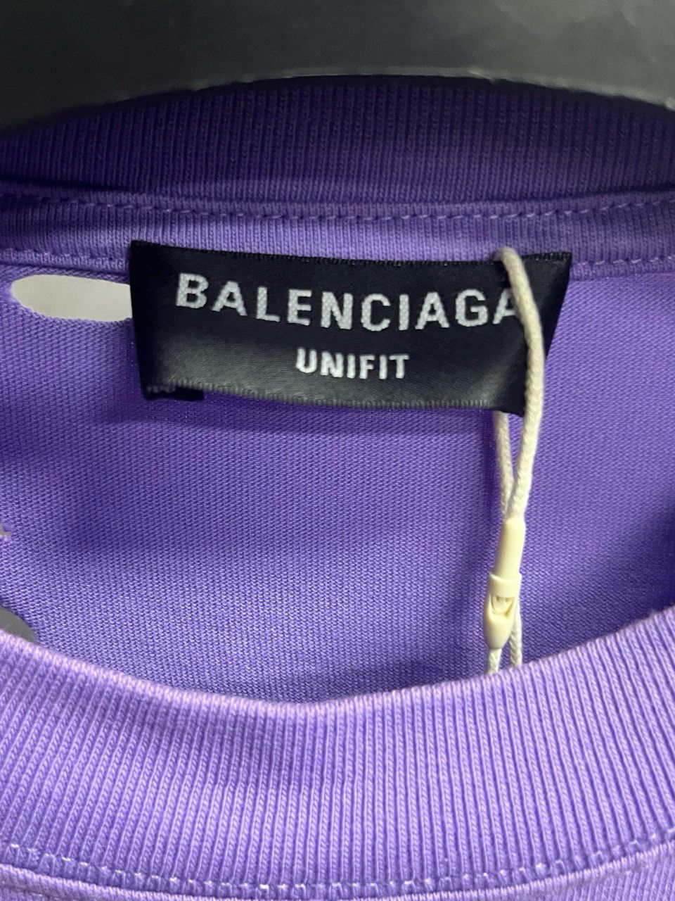 Balenciaga Balenciaga Purple Destroyed Logo T-Shirt XS Size XS / US 0-2 / IT 36-38 - 3 Thumbnail