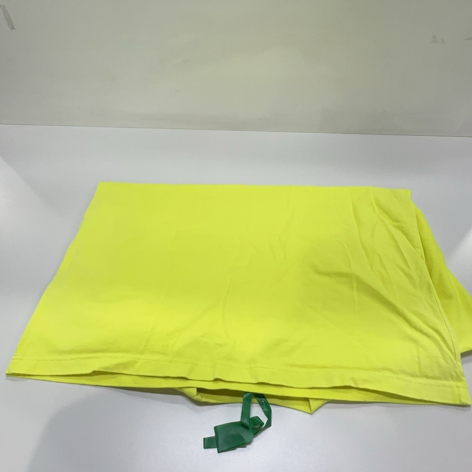 Balenciaga Balenciaga Yellow Crew T-Shirt Size S Size S / US 4 / IT 40 - 13 Thumbnail