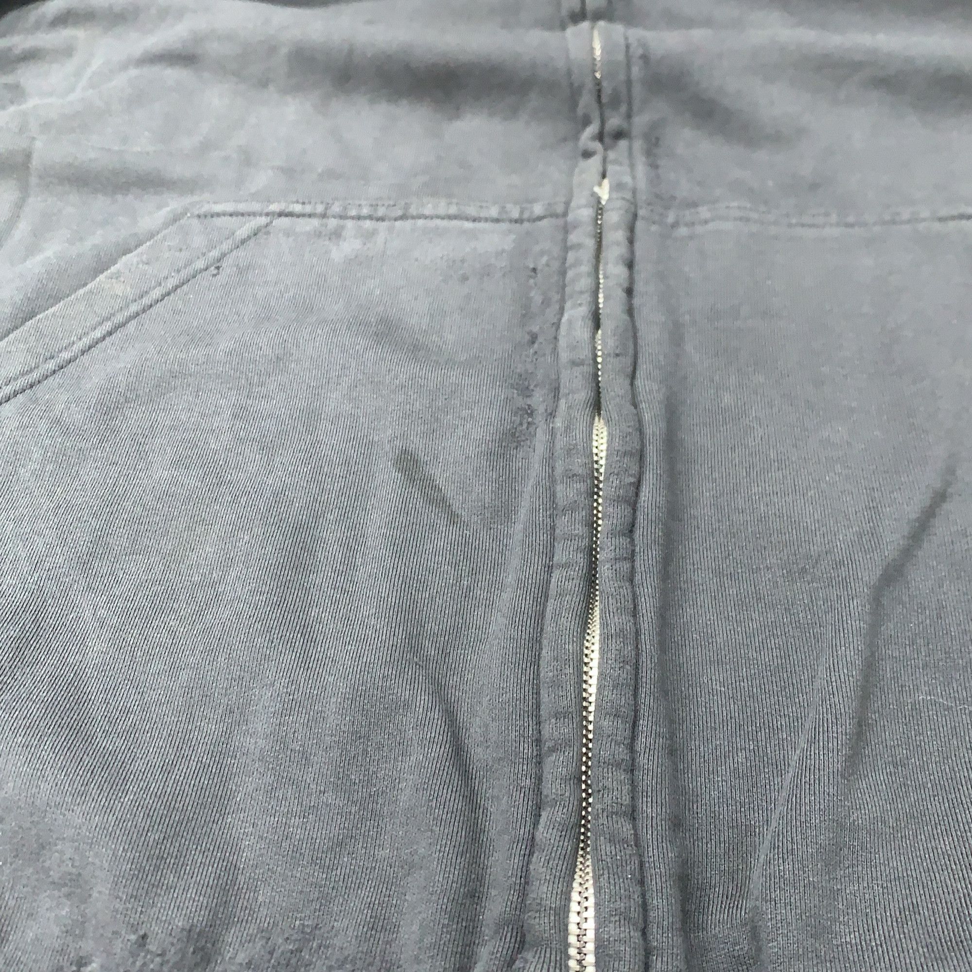 Balenciaga Balenciaga Distressed Ribbed Zip Hoodie Size 3 Size US L / EU 52-54 / 3 - 6 Thumbnail