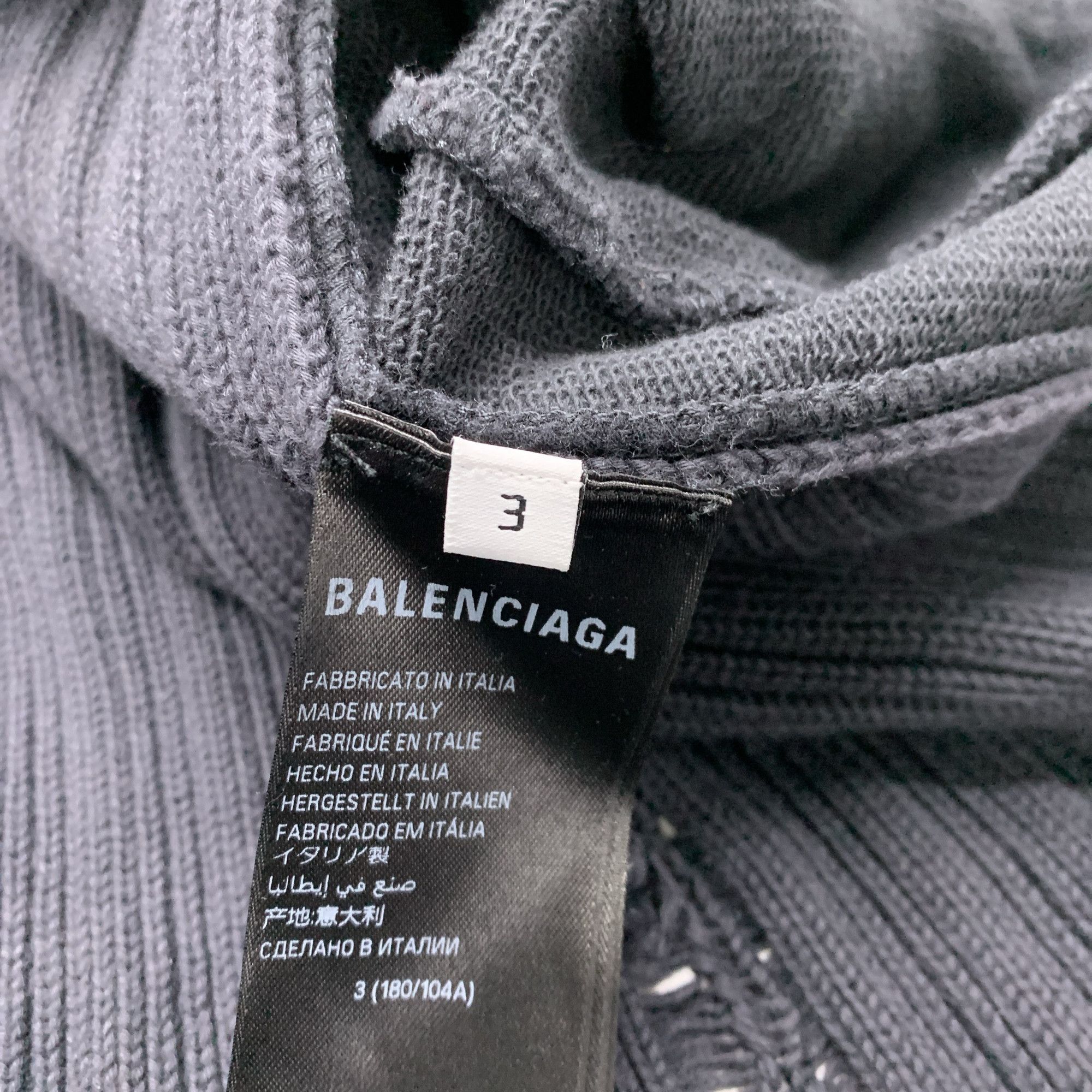 Balenciaga Balenciaga Distressed Ribbed Zip Hoodie Size 3 Size US L / EU 52-54 / 3 - 3 Thumbnail