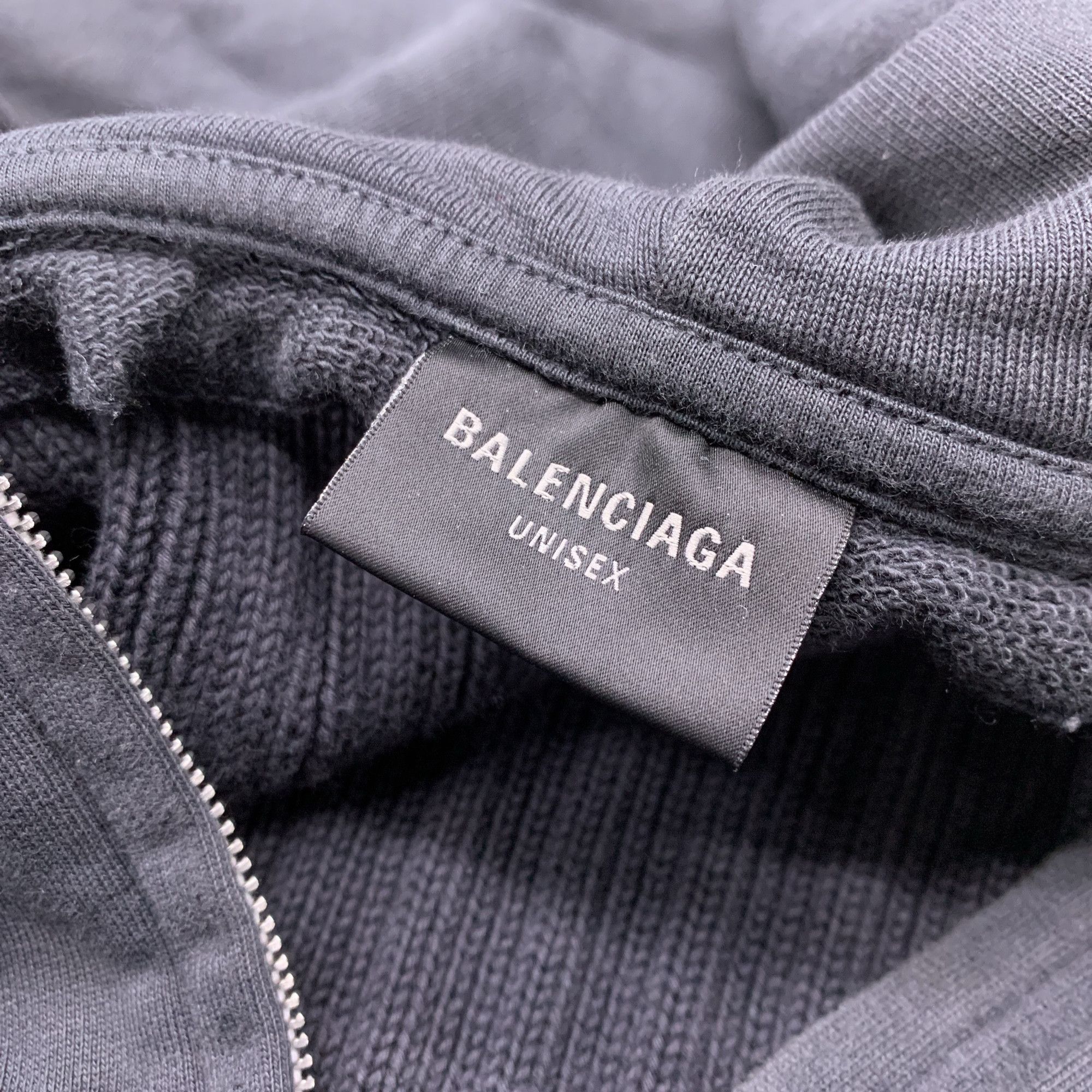 Balenciaga Balenciaga Distressed Ribbed Zip Hoodie Size 3 Size US L / EU 52-54 / 3 - 5 Thumbnail