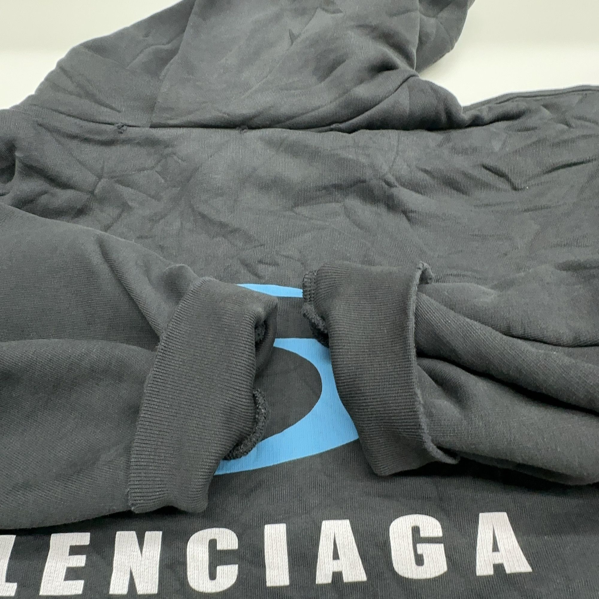 Balenciaga Balenciaga Logo Hoodie Size 4 Size US XL / EU 56 / 4 - 8 Thumbnail