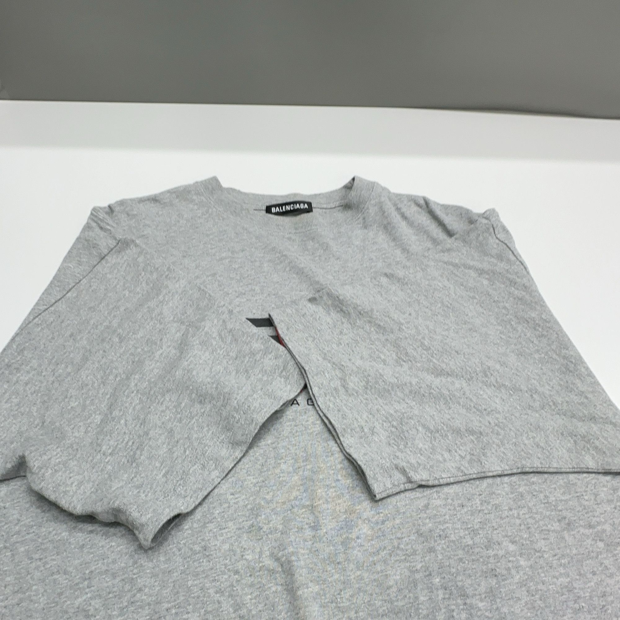 Balenciaga Balenciaga Gym Wear Logo T-Shirt Size S Size US S / EU 44-46 / 1 - 10 Thumbnail