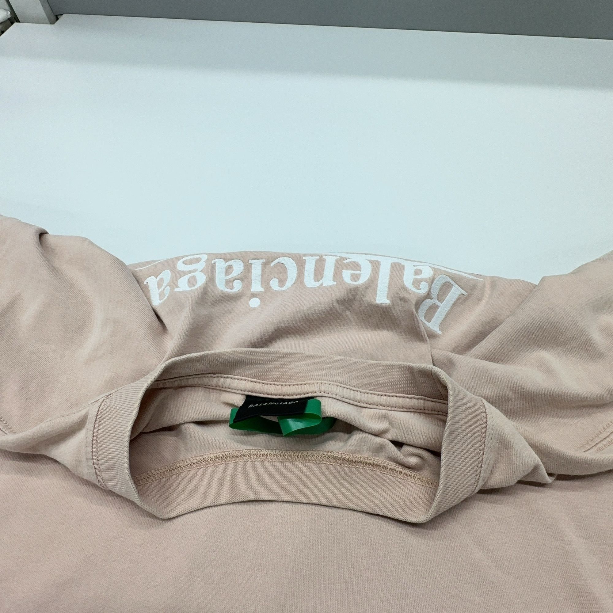 Balenciaga Balenciaga Wave Logo T-Shirt Size S Size S / US 4 / IT 40 - 5 Thumbnail