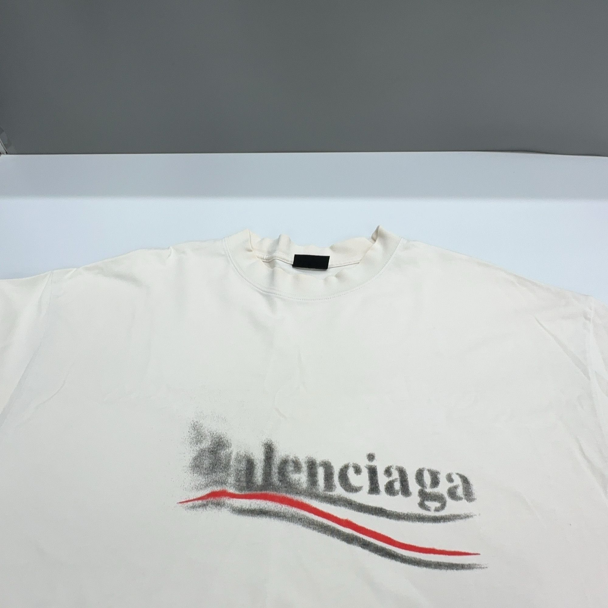 Balenciaga Balenciaga Wave Logo T-Shirt Size L Size US L / EU 52-54 / 3 - 7 Thumbnail