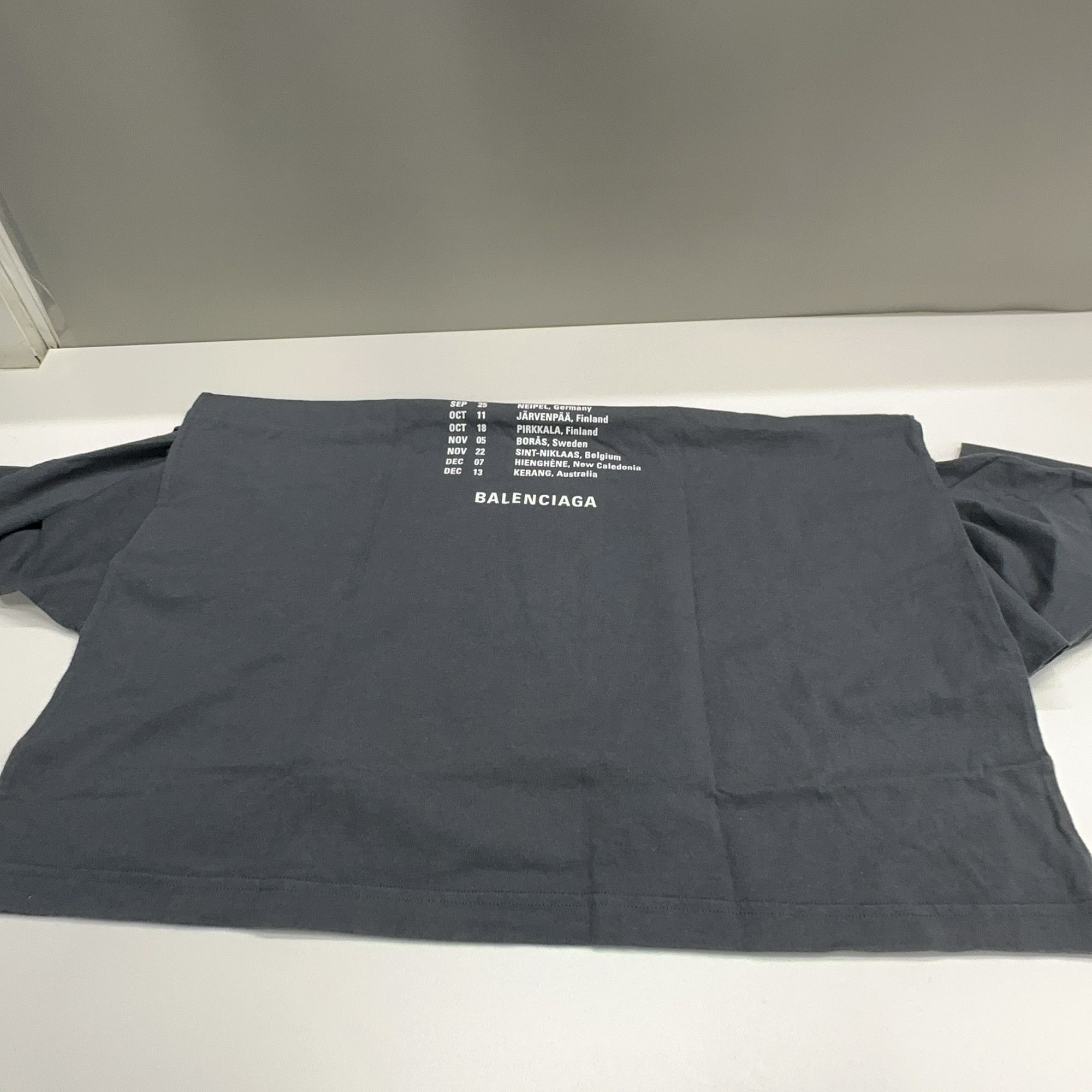 Balenciaga Balenciaga Speed Hunters Long Sleeve Shirt Size XS Size US XS / EU 42 / 0 - 14 Thumbnail