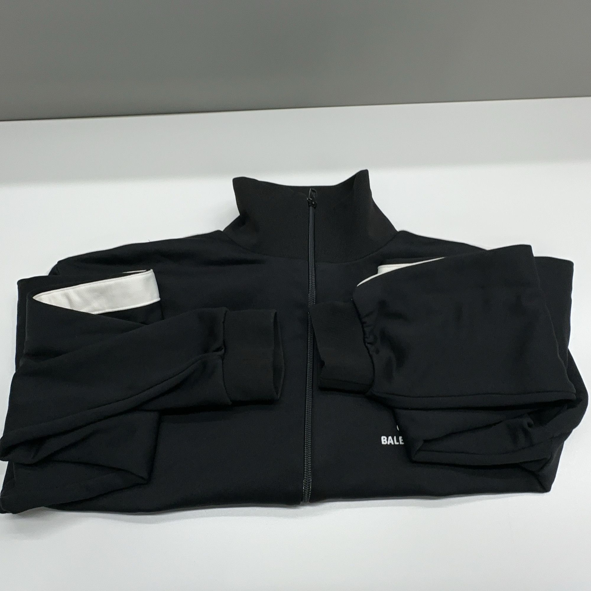 Balenciaga Balenciaga Logo Zip-Up Track Jacket Size M Size US M / EU 48-50 / 2 - 6 Thumbnail