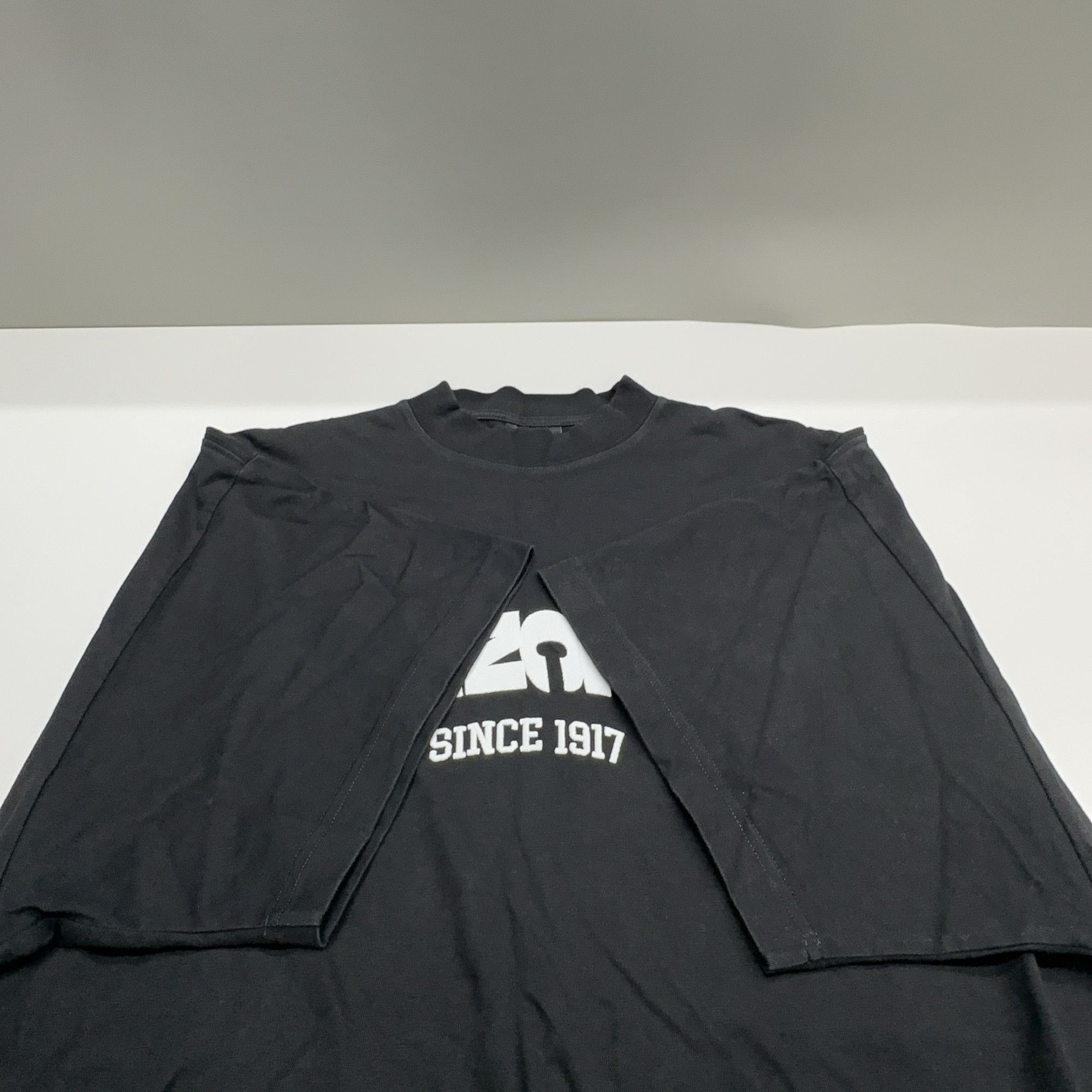Balenciaga Balenciaga Arch Logo T-Shirt Size M Size US M / EU 48-50 / 2 - 10 Thumbnail