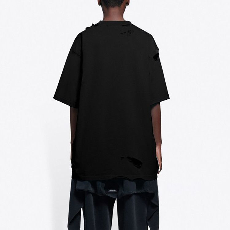 Balenciaga Balenciaga Distressed Logo T-Shirt Size S Size US S / EU 44-46 / 1 - 13 Thumbnail