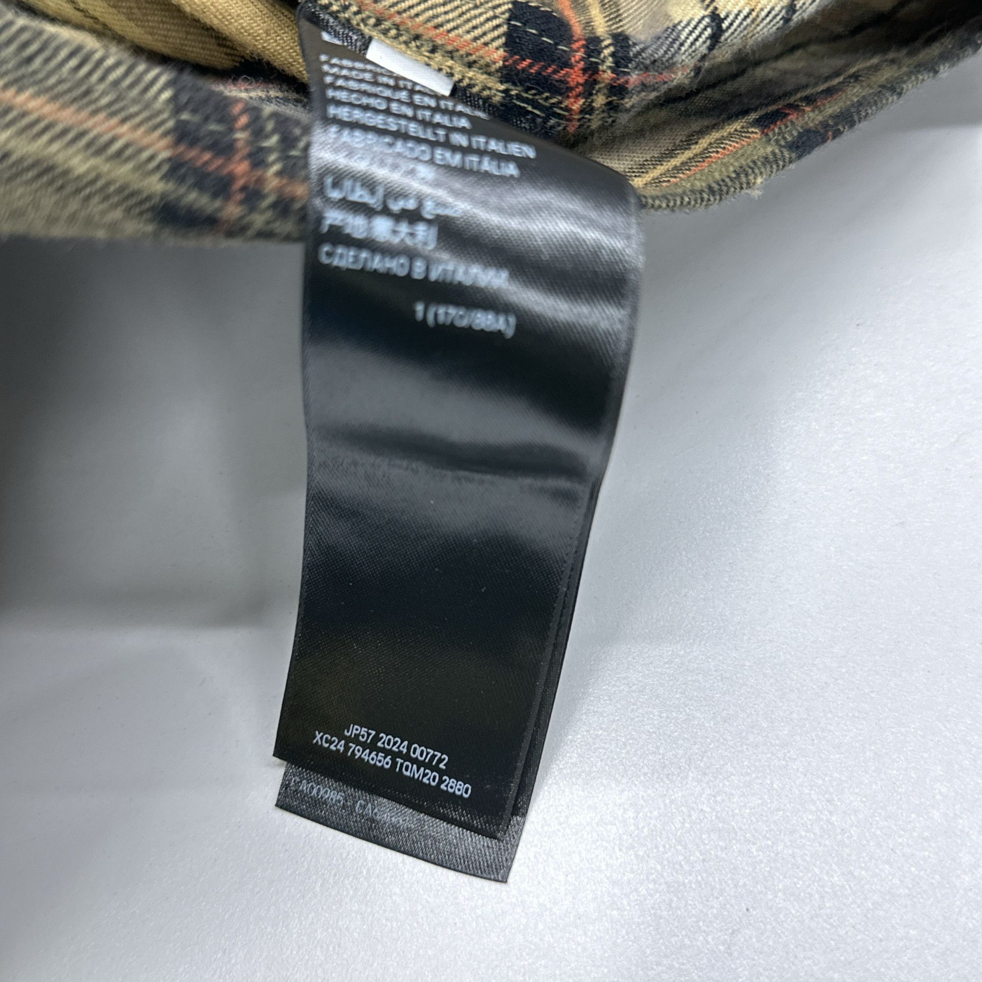 Balenciaga Balenciaga Plaid Button Up Shirt Size S Size US S / EU 44-46 / 1 - 7 Thumbnail