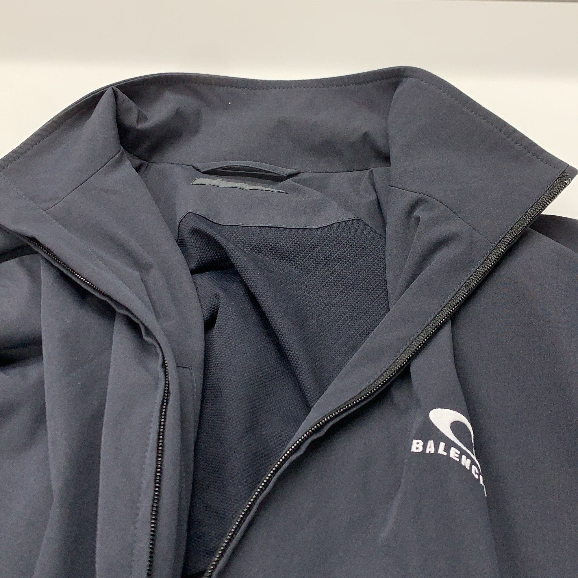 Balenciaga Balenciaga Logo Zip Up Jacket Size M Size US M / EU 48-50 / 2 - 6 Thumbnail