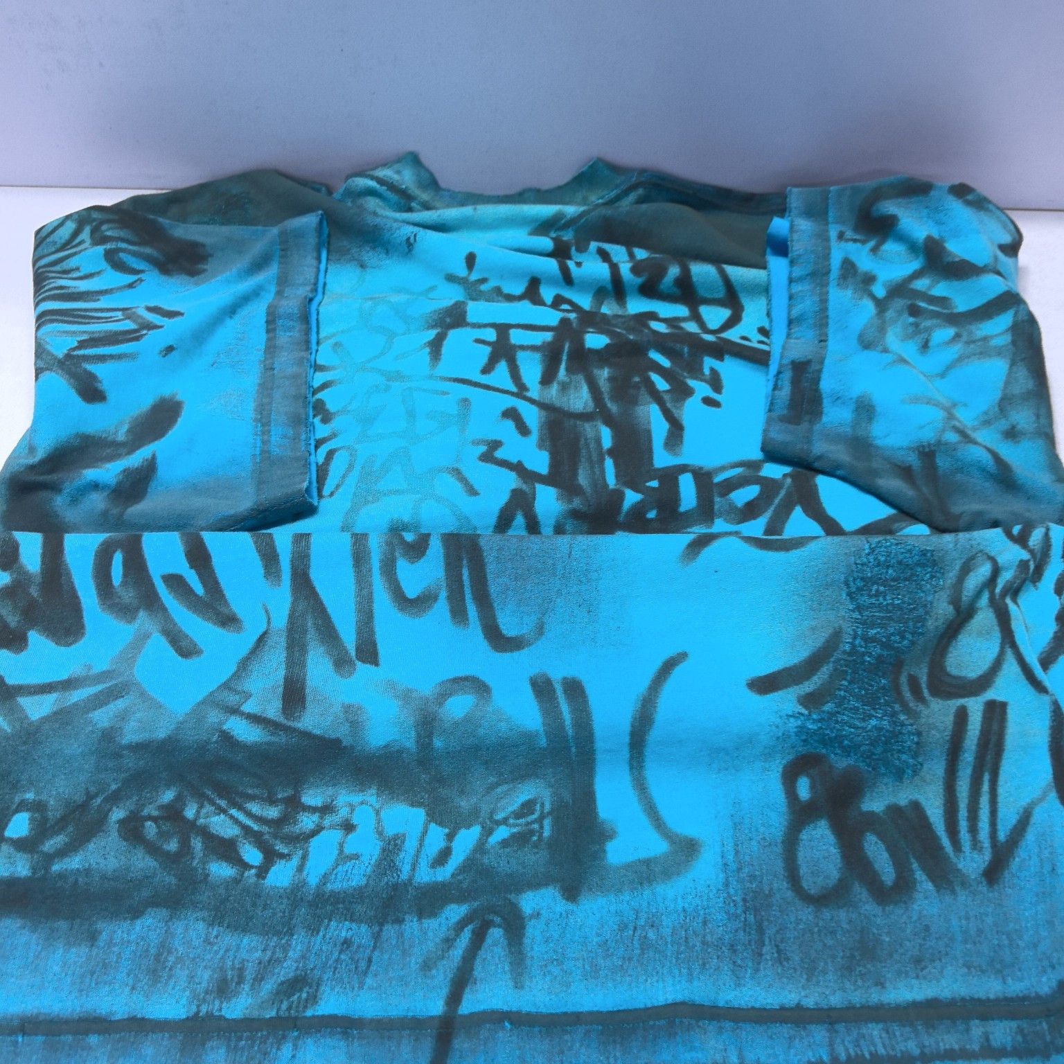 Balenciaga Balenciaga Graffiti Print T-Shirt Size 4 Size US XL / EU 56 / 4 - 17 Thumbnail