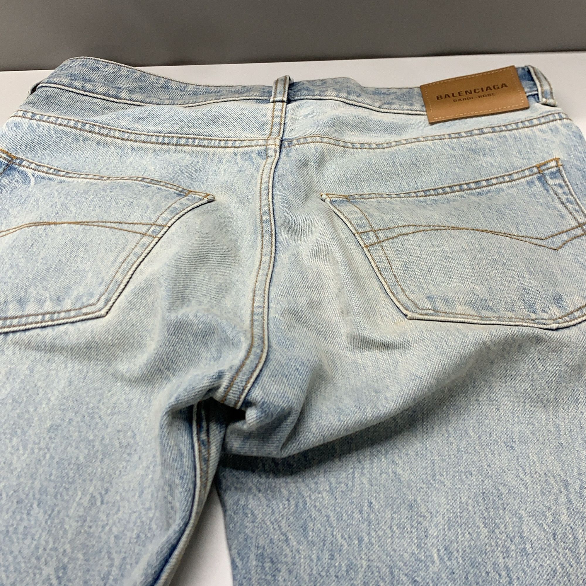 Balenciaga Balenciaga Washed Denim Jeans Size 26 Size 26" / US 2 / IT 38 - 7 Thumbnail