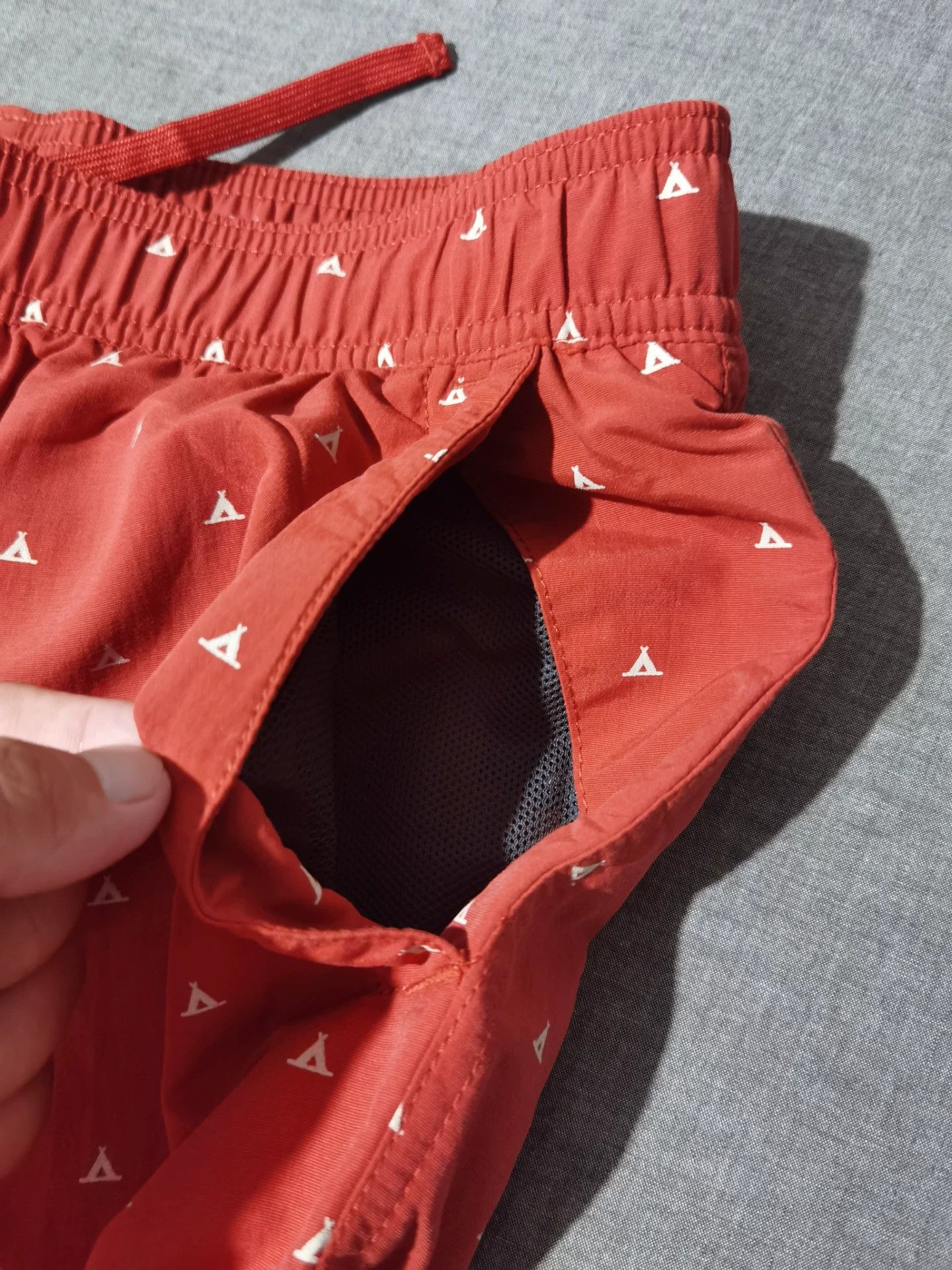The North Face The North Face Shorts Size US 32 / EU 48 - 8 Thumbnail