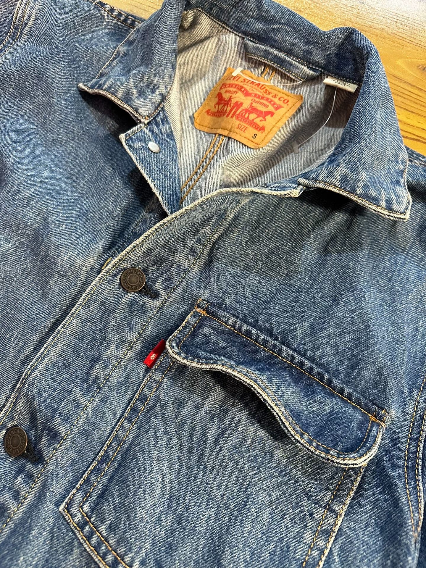 LVC Vintage Levi's R Logo Denim Jacket Size US S / EU 44-46 / 1 - 3 Thumbnail