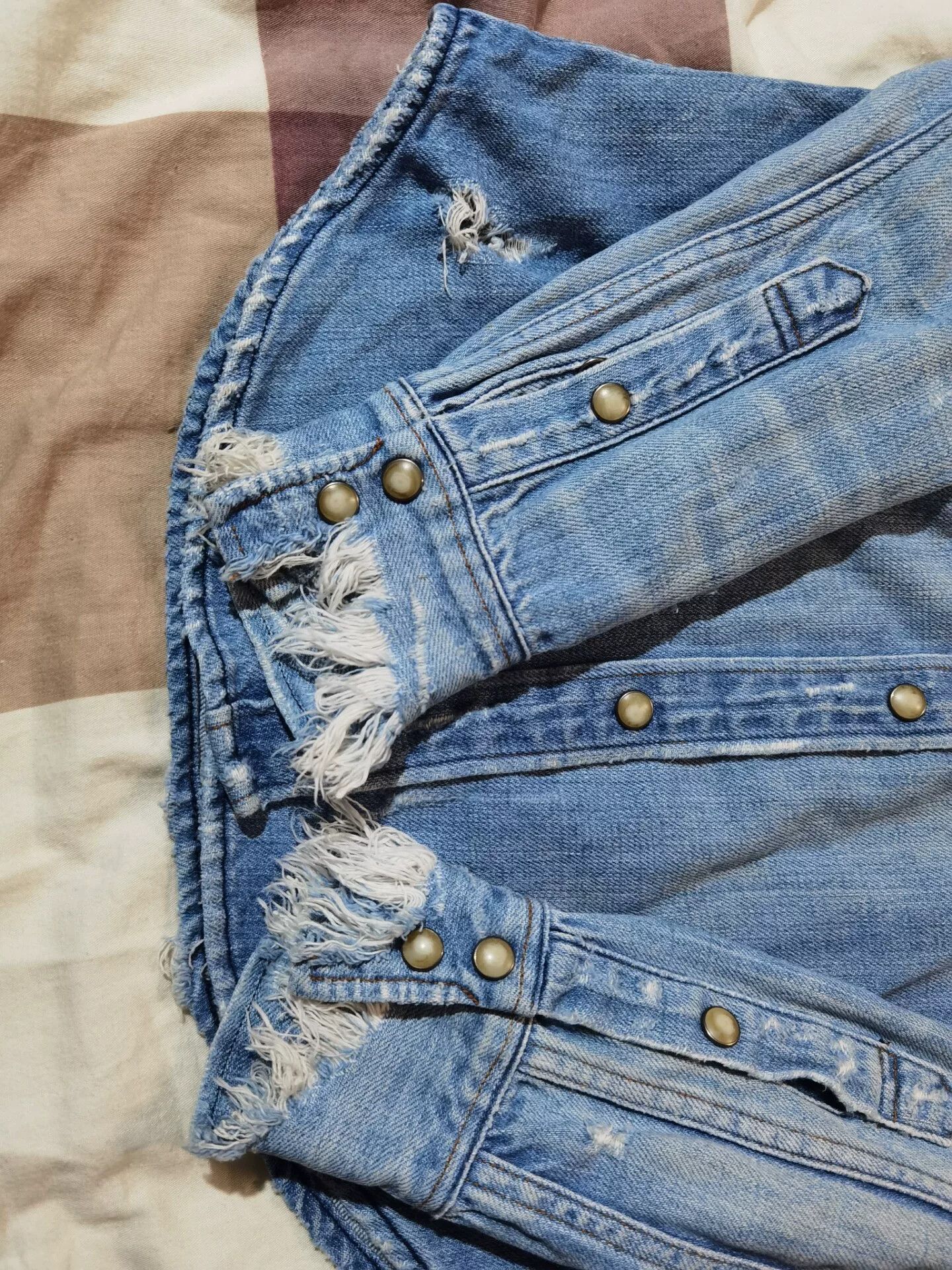 RRL Ralph Lauren Ralph Lauren Heavily Distressed Denim Shirt Size M / US 6-8 / IT 42-44 - 4 Thumbnail
